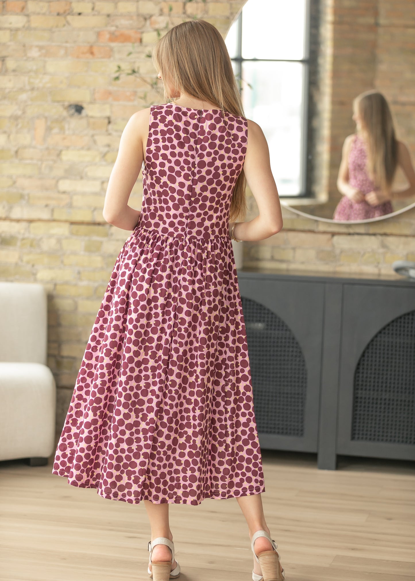 Boatneck Sleeveless Midi Dress