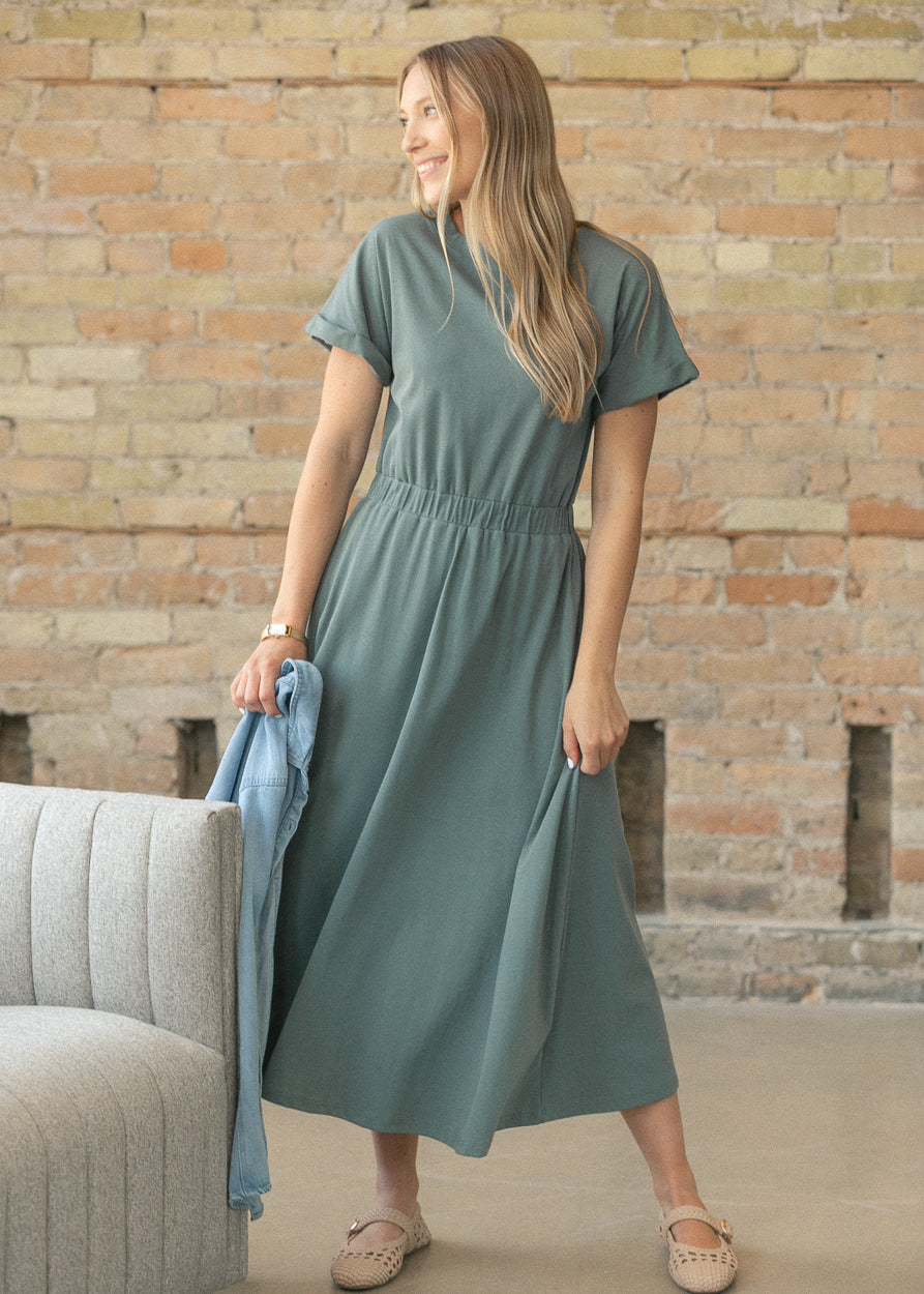 cap sleeve midi dress Crosby Daisy Great for any cup size Rihoas V Neck Button Cap