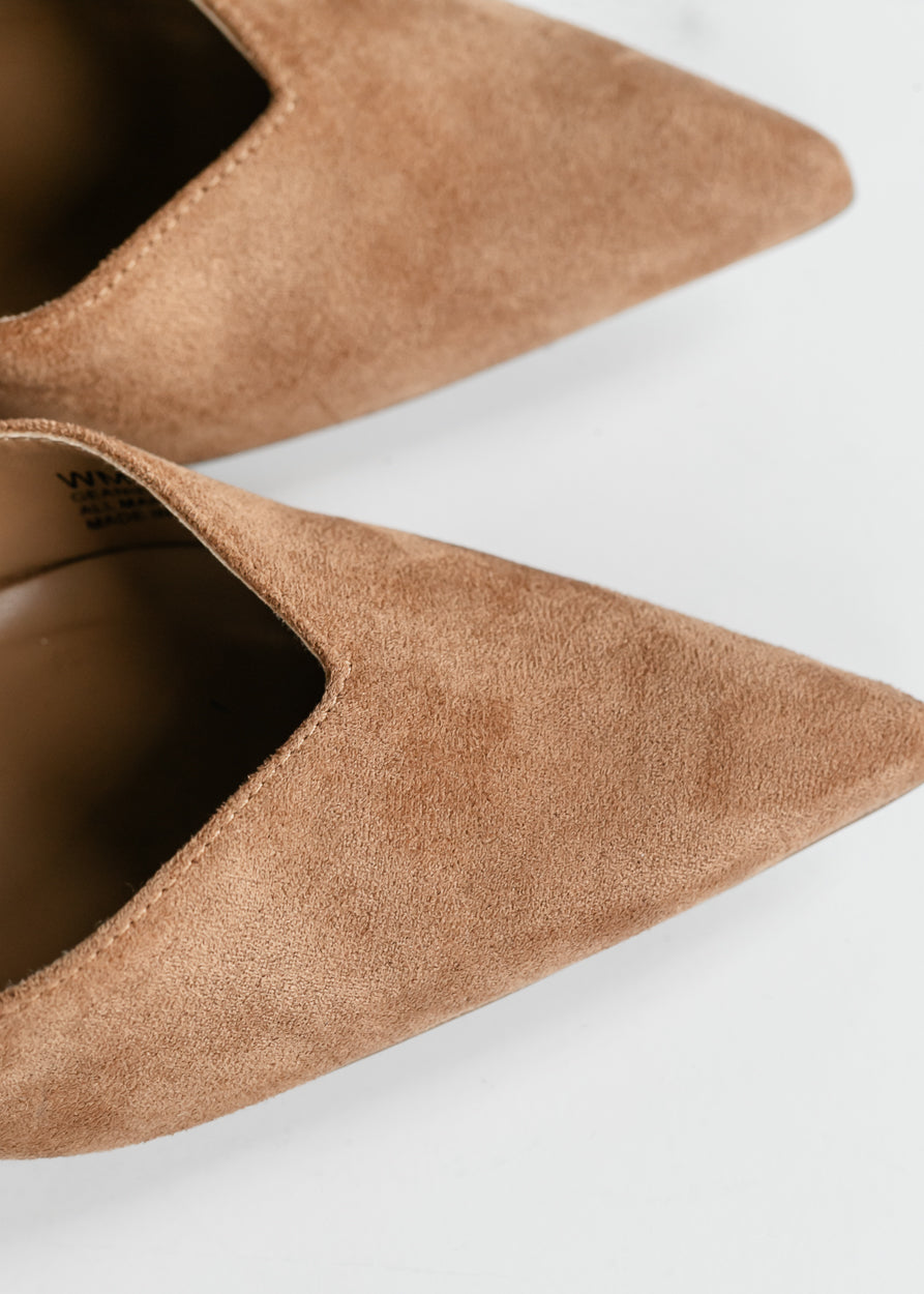 Dolce Vita® Geanie Pointed Toe Heel