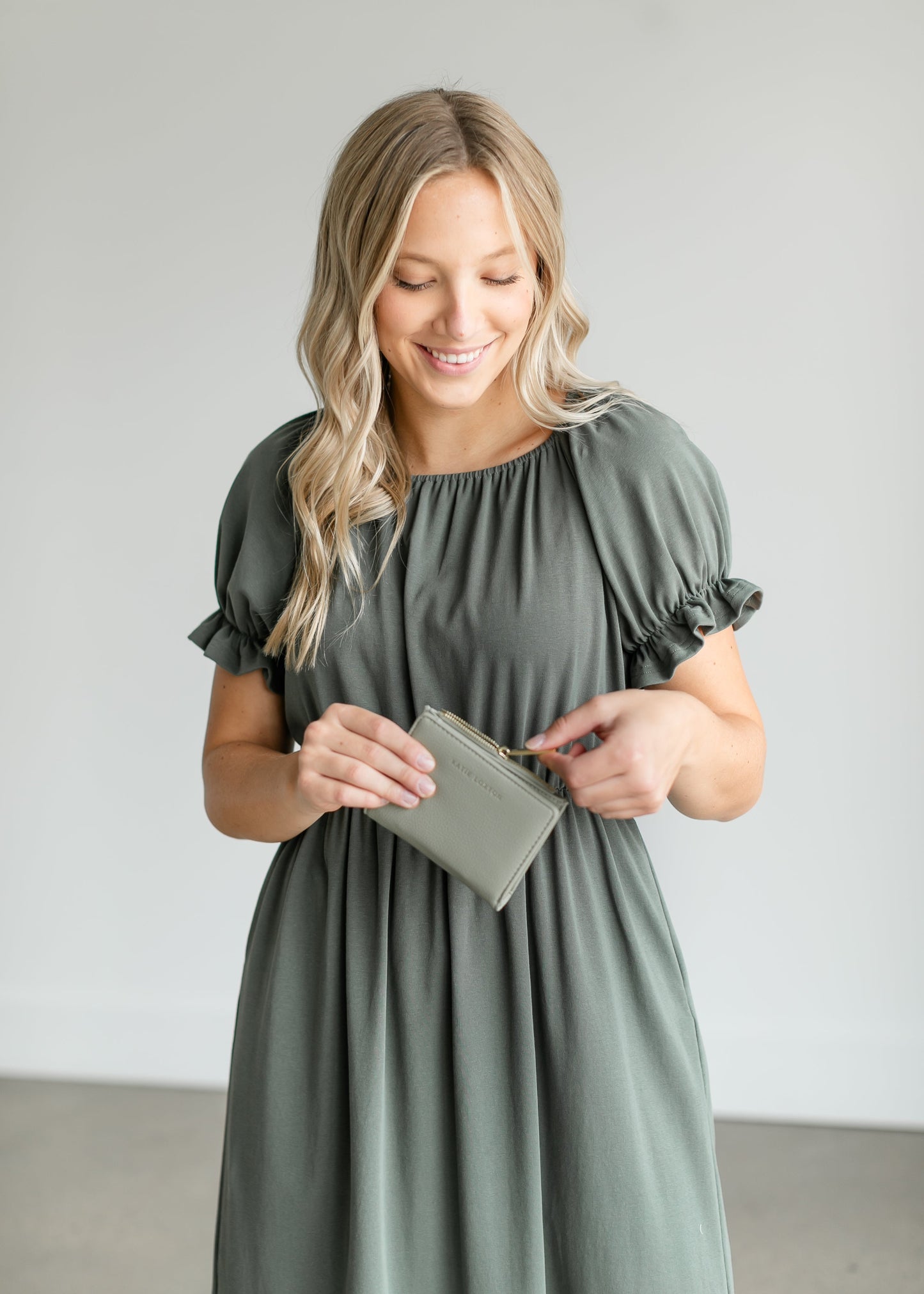 Amy Puff Sleeve Midi Dress IC Dresses