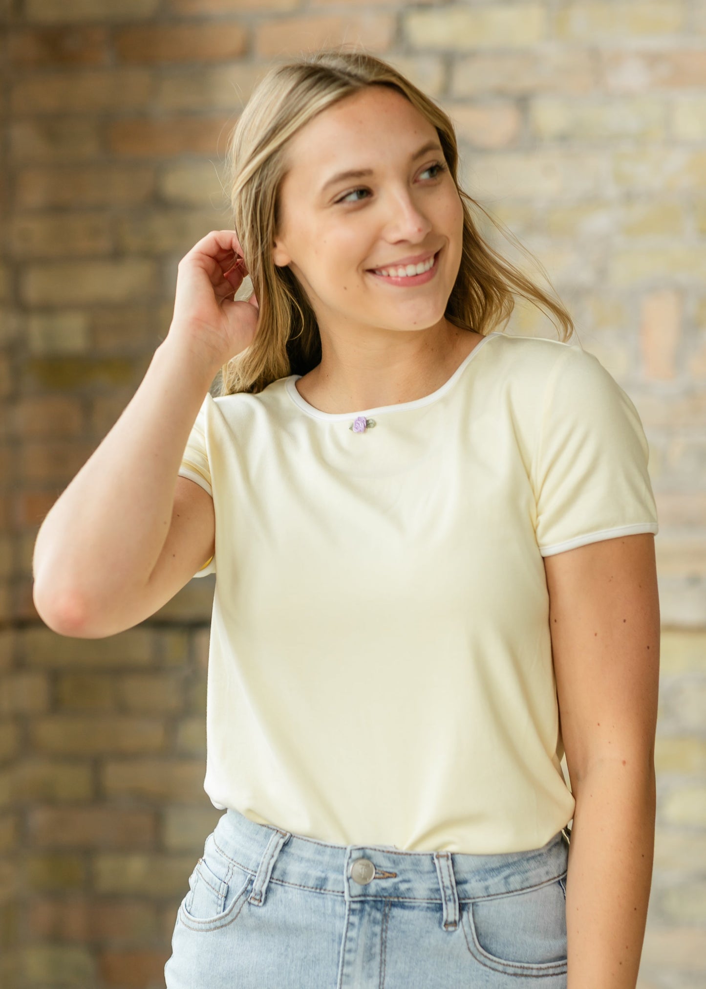 Ari Rosette Short Sleeve Tee FF Tops