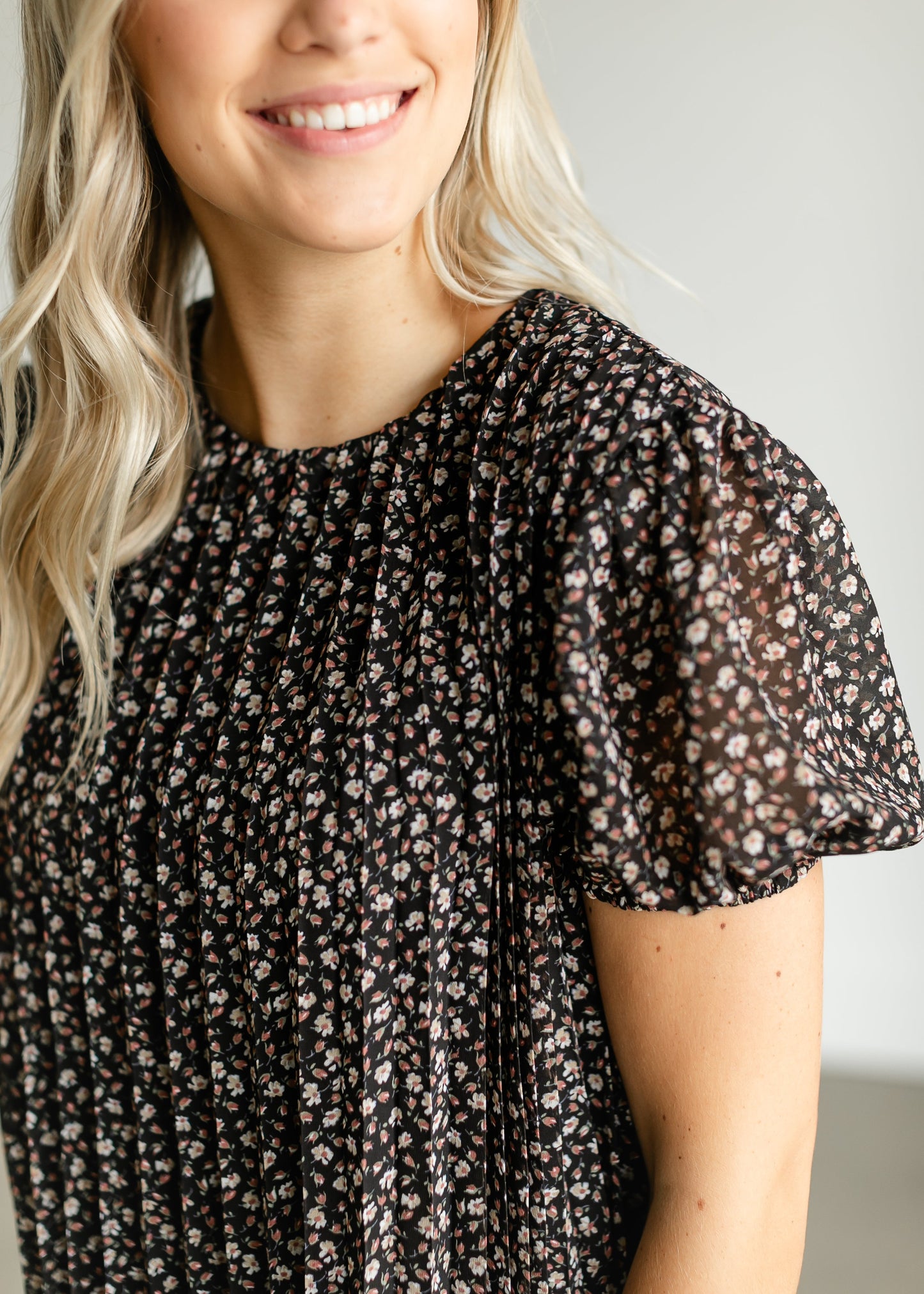 Black Floral Short Sleeve Top FF Tops