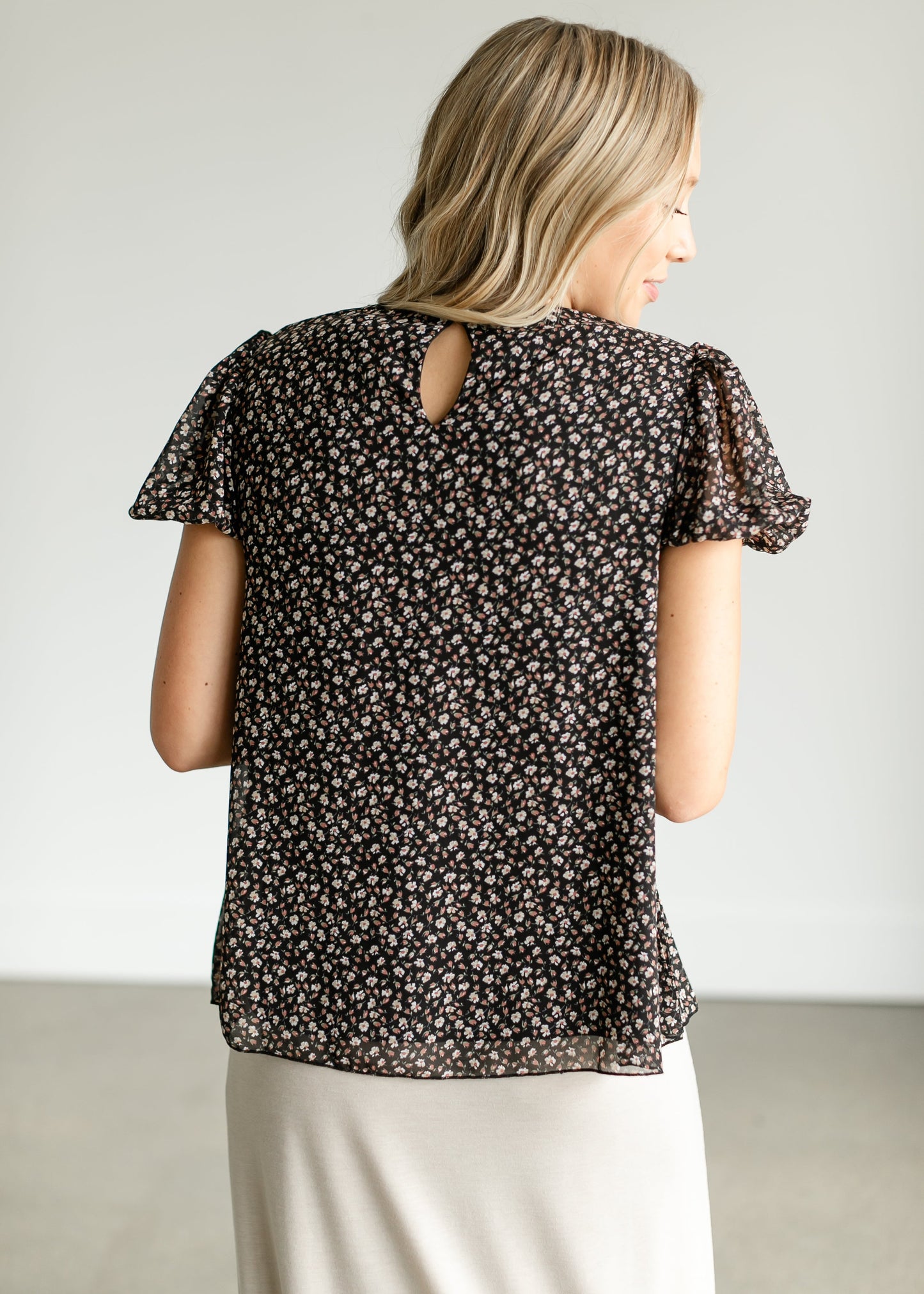 Black Floral Short Sleeve Top FF Tops