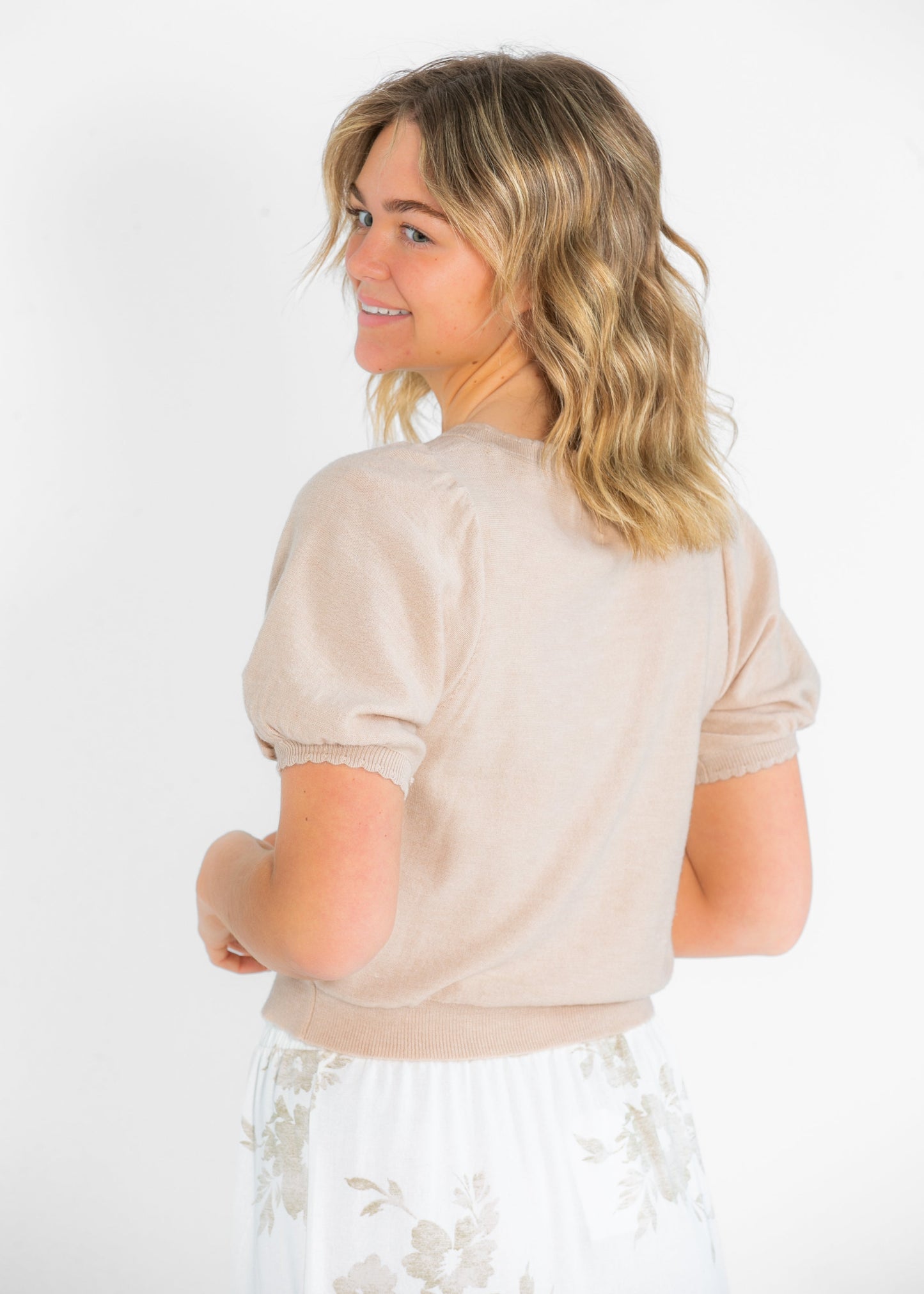 Button Puff Short Sleeve Cardigan FF Tops