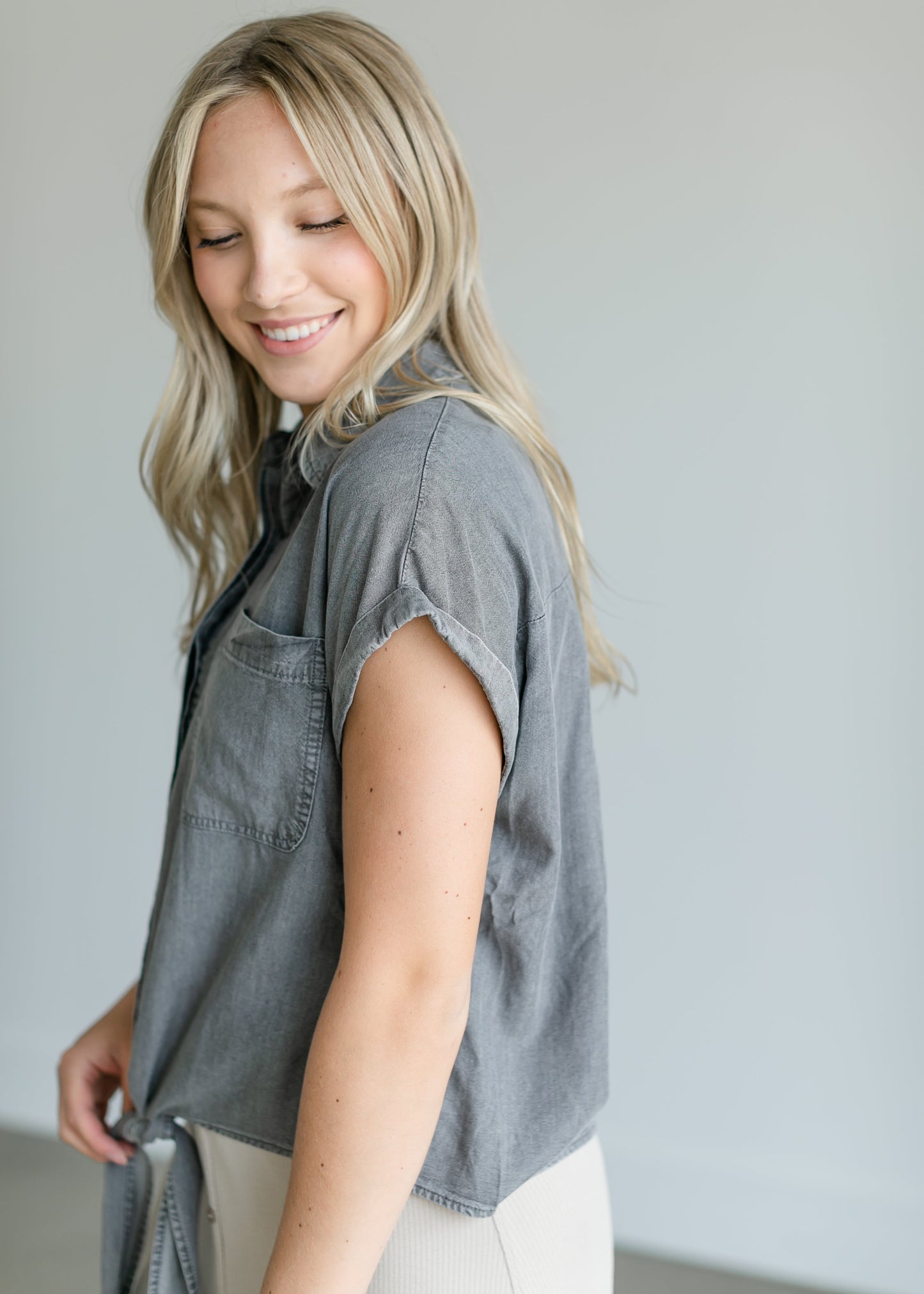 Chambray Short Sleeve Knotted Top Tops