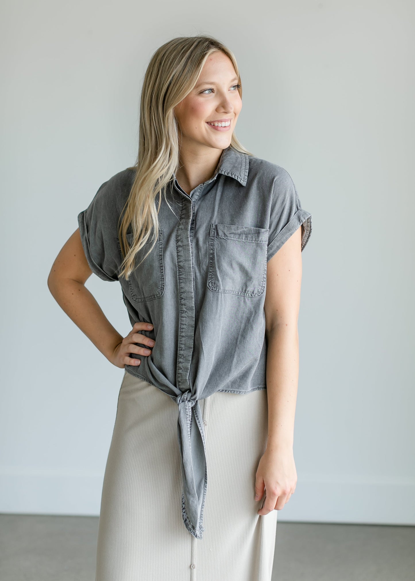 Chambray Short Sleeve Knotted Top Tops Black / S
