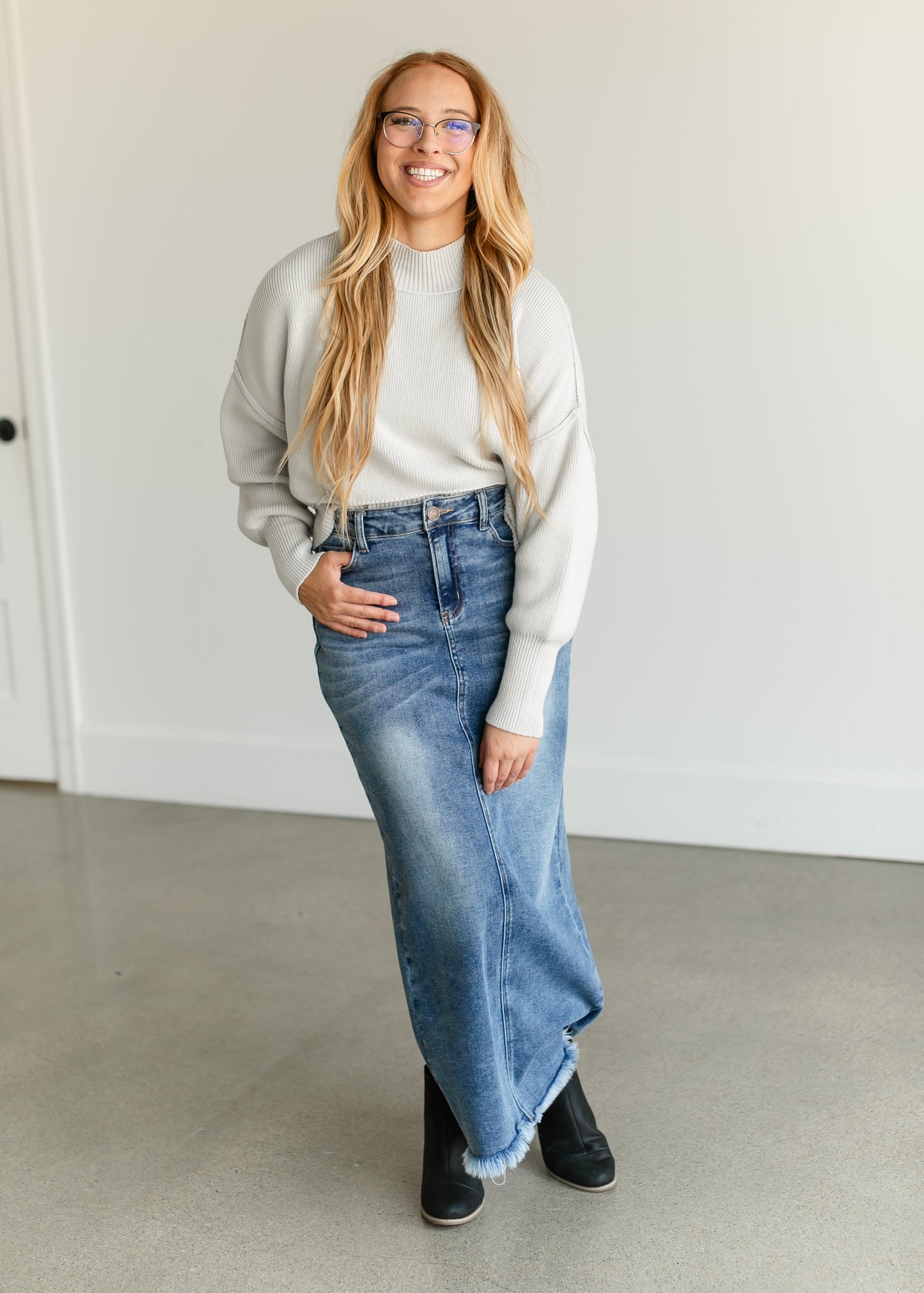 Crewneck Knit Cropped Sweater FF Tops