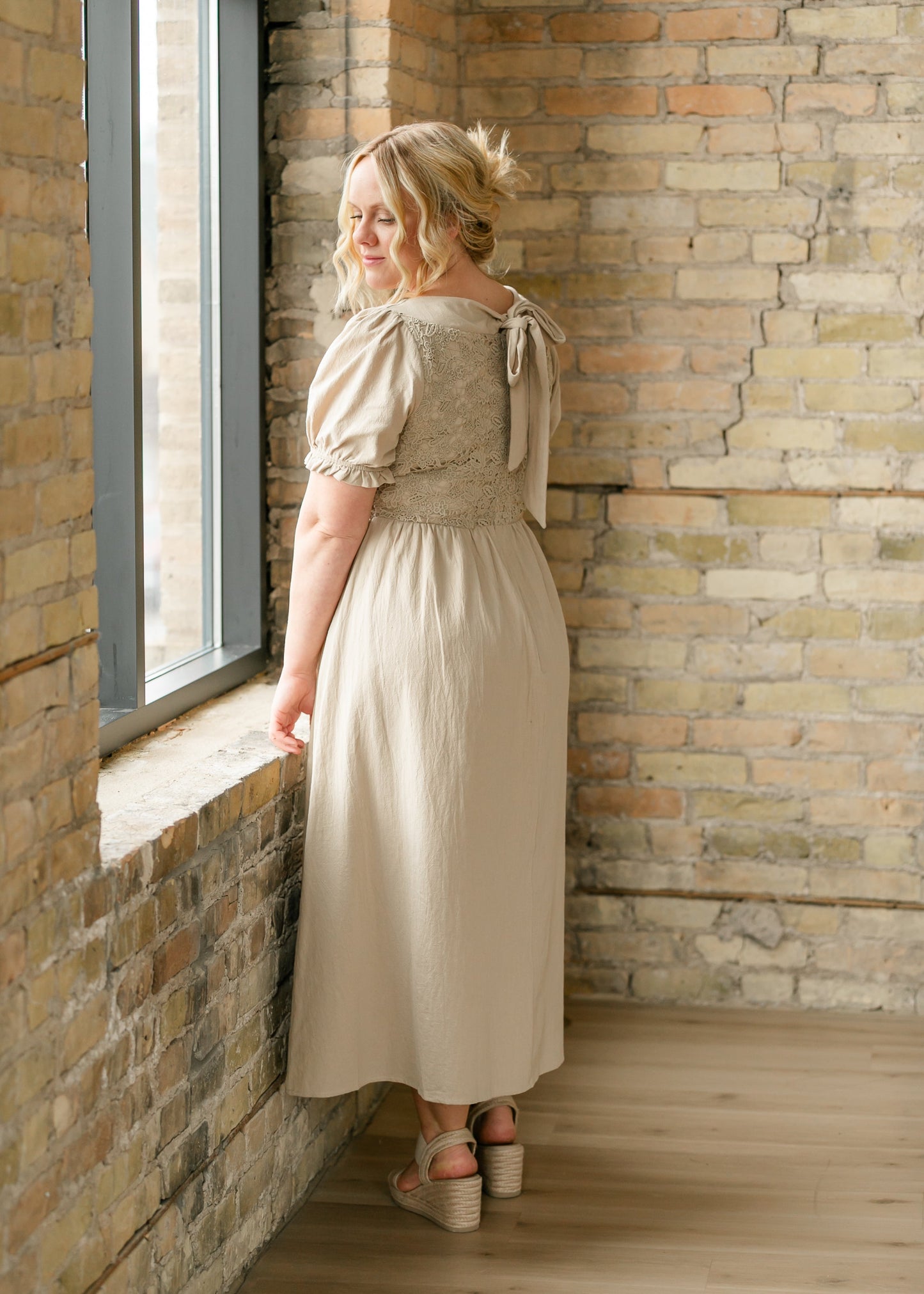 Crochet Lace Bodice Bow Detail Dress FF Dresses