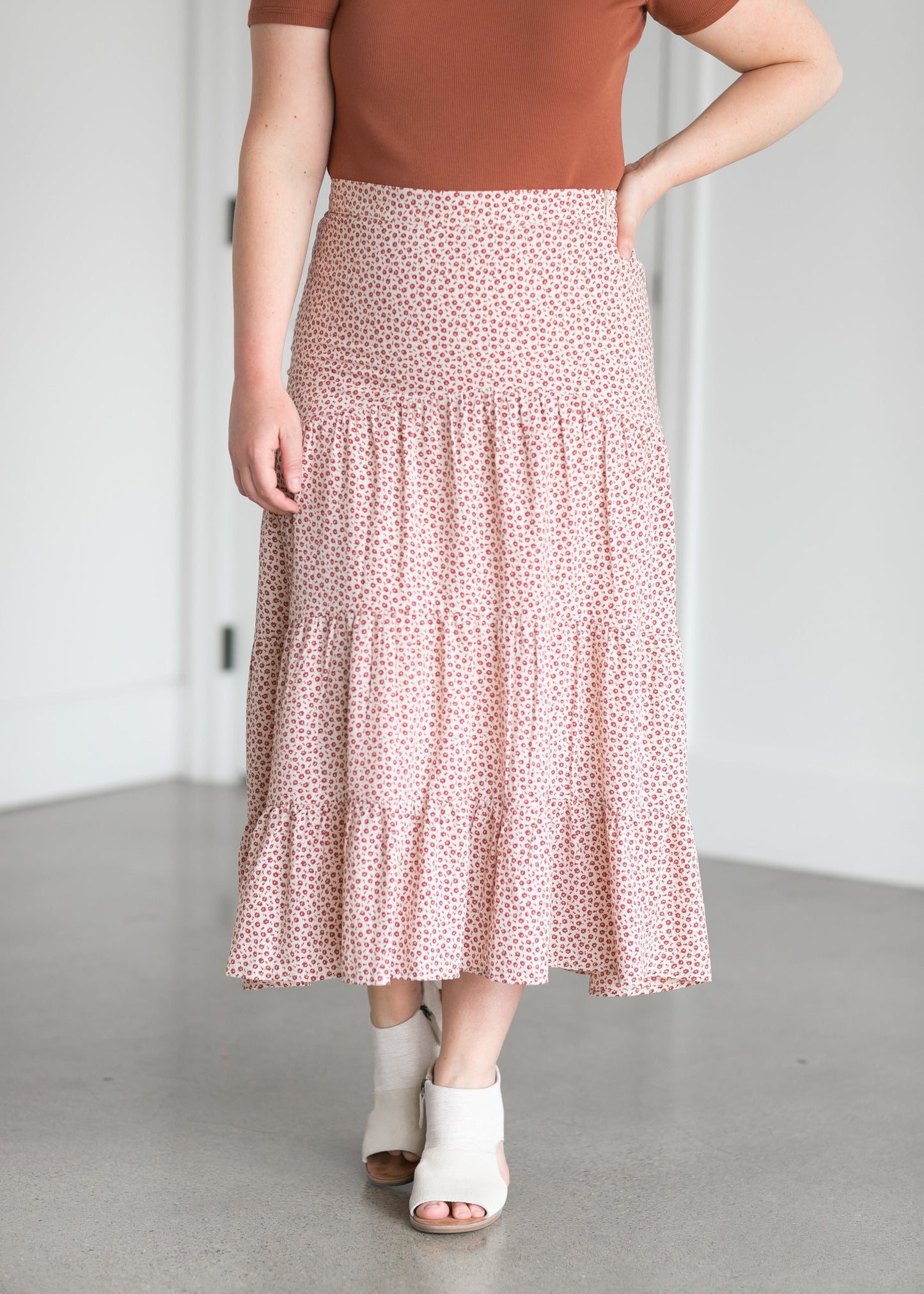 Ditsy Floral Side-Zip Tiered Midi Skirt Skirts