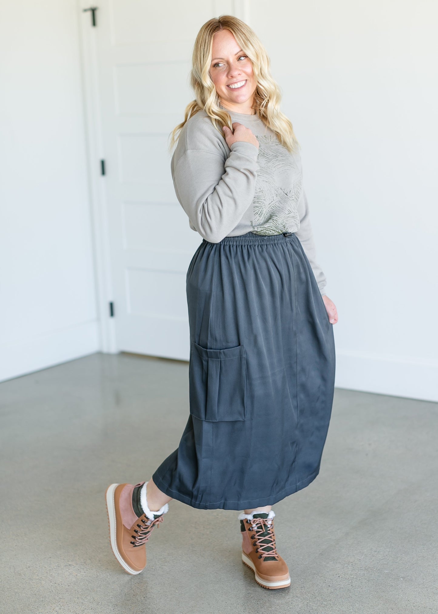Drawstring Waist Cargo Midi Skirt FF Skirts