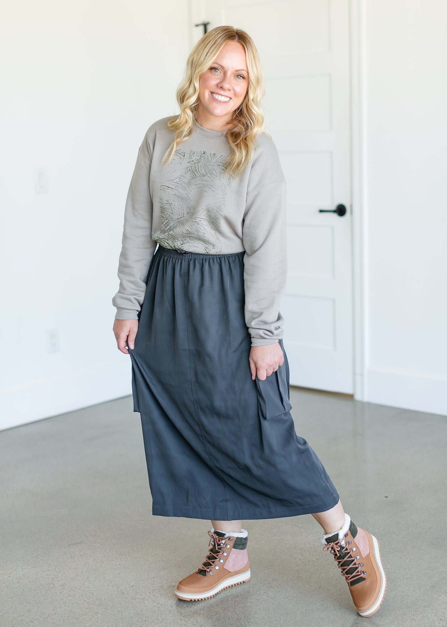 Drawstring Waist Cargo Midi Skirt FF Skirts Gray / S