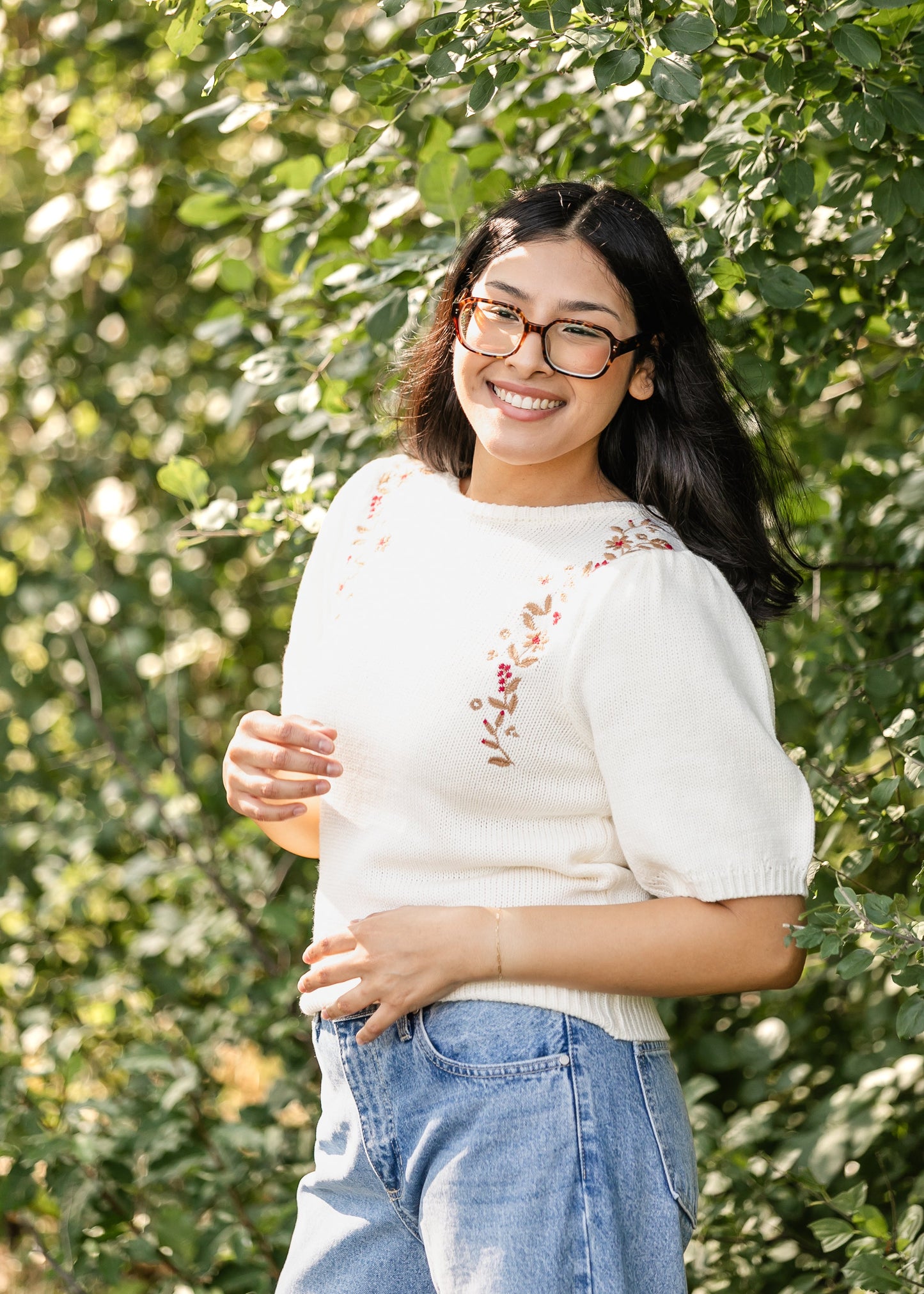 Embroidered Floral Short Sleeve Sweater FF Tops