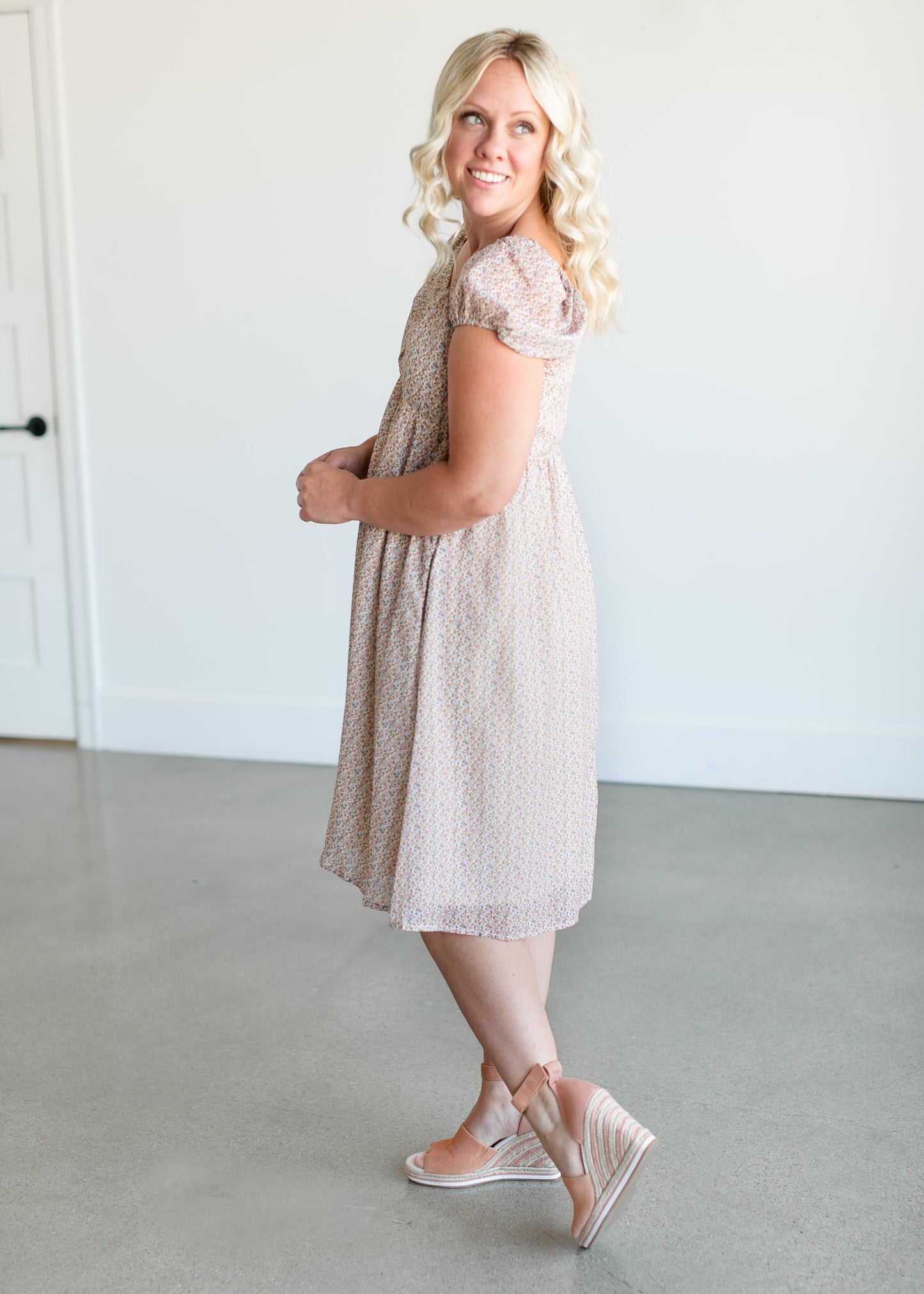 Empire Waist Ditsy Floral Midi Dress FF Dresses
