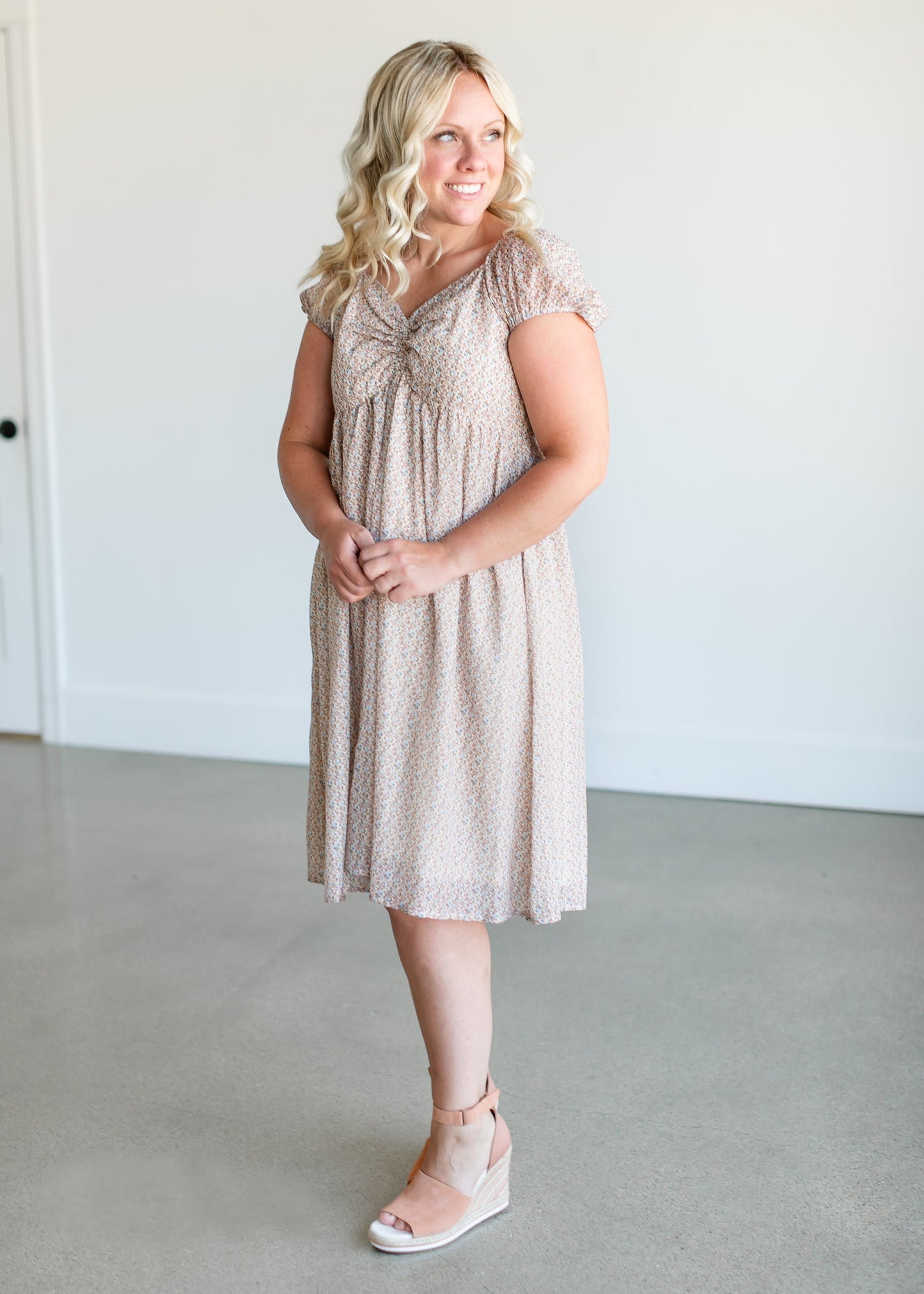 Empire Waist Ditsy Floral Midi Dress FF Dresses