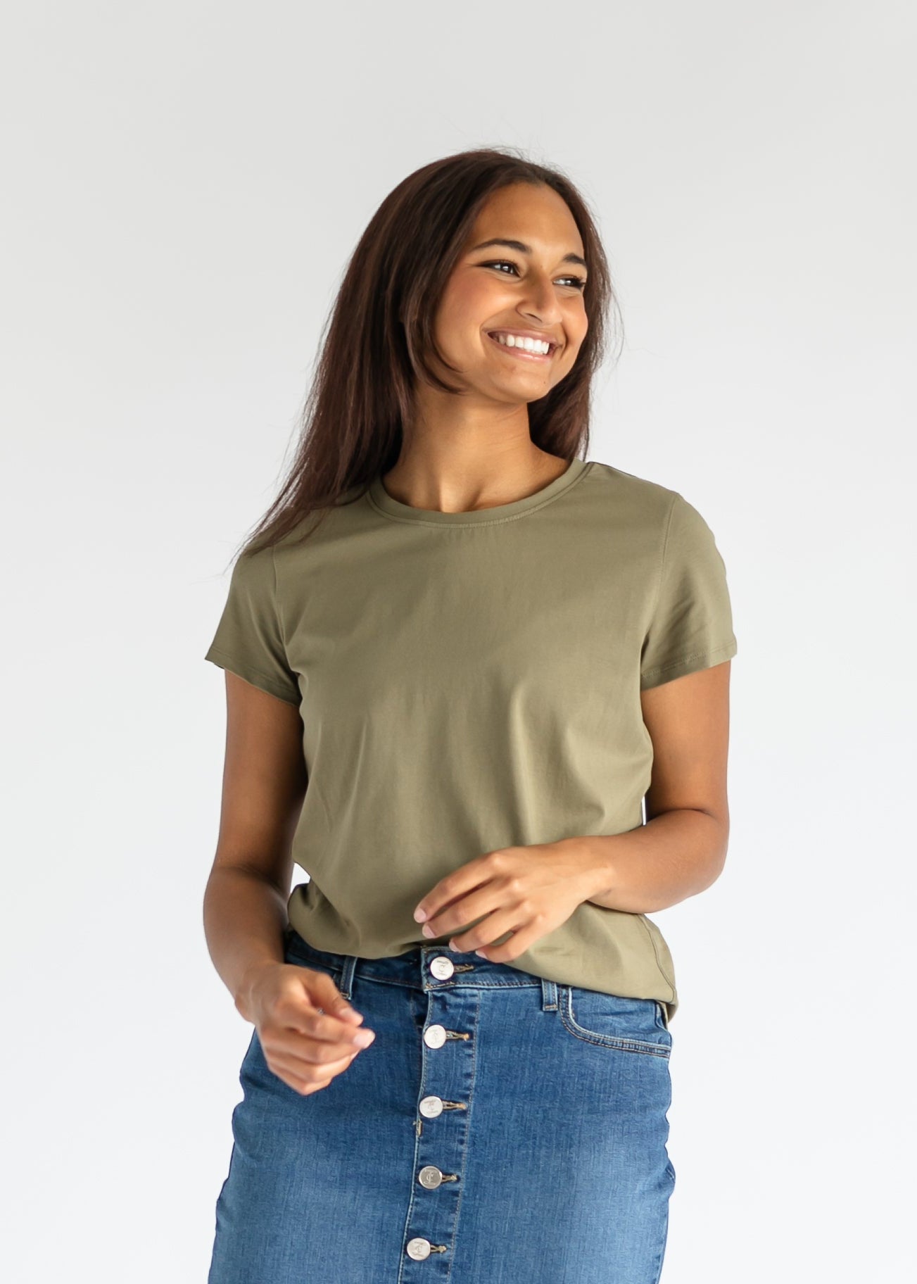 Essential Crew Basic Tee IC Tops Olive / XS