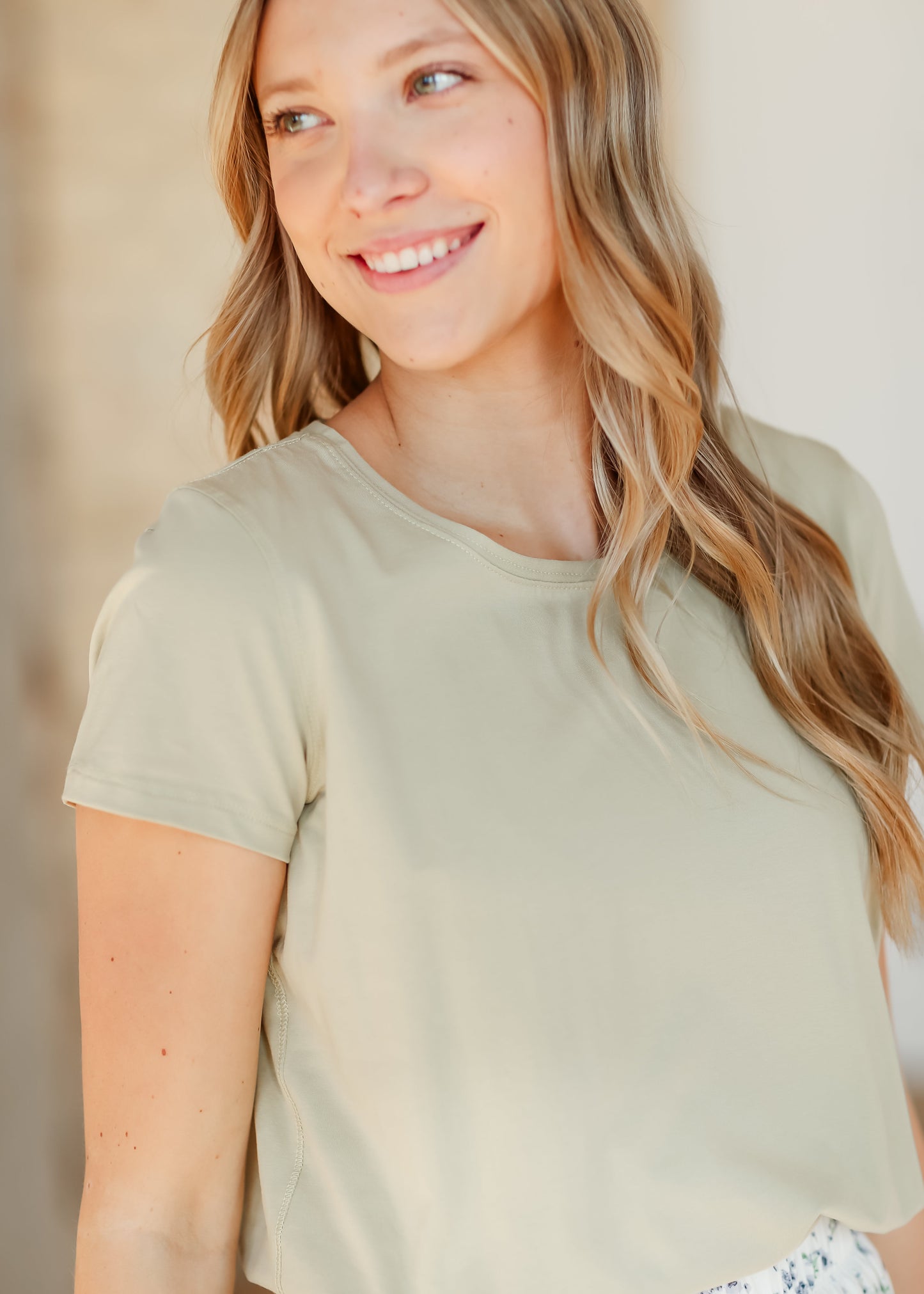 Essential Crew Basic Tee Sprig Green IC Tops