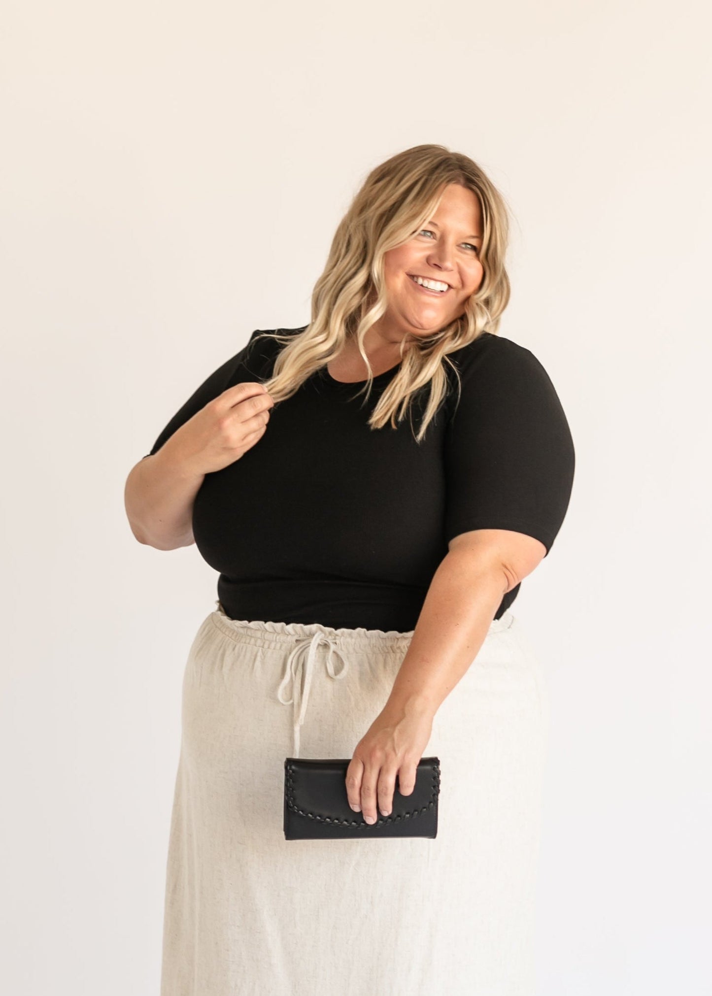 Essential Ribbed Half Sleeve Tee IC Tops