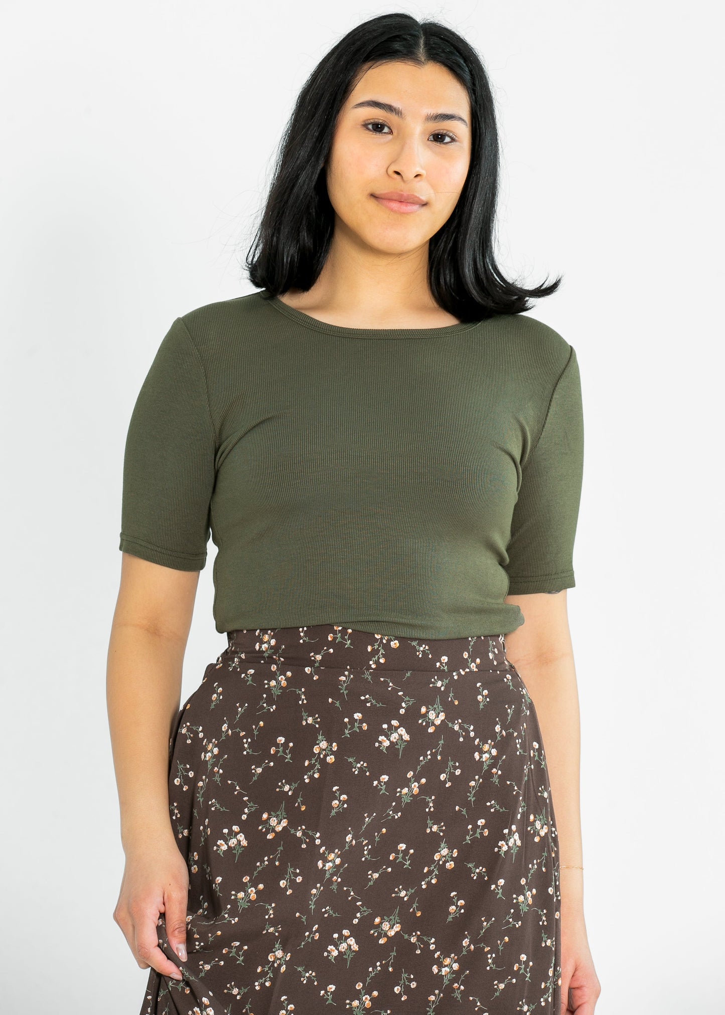 Essential Ribbed Half Sleeve Tee IC Tops Olive / XS
