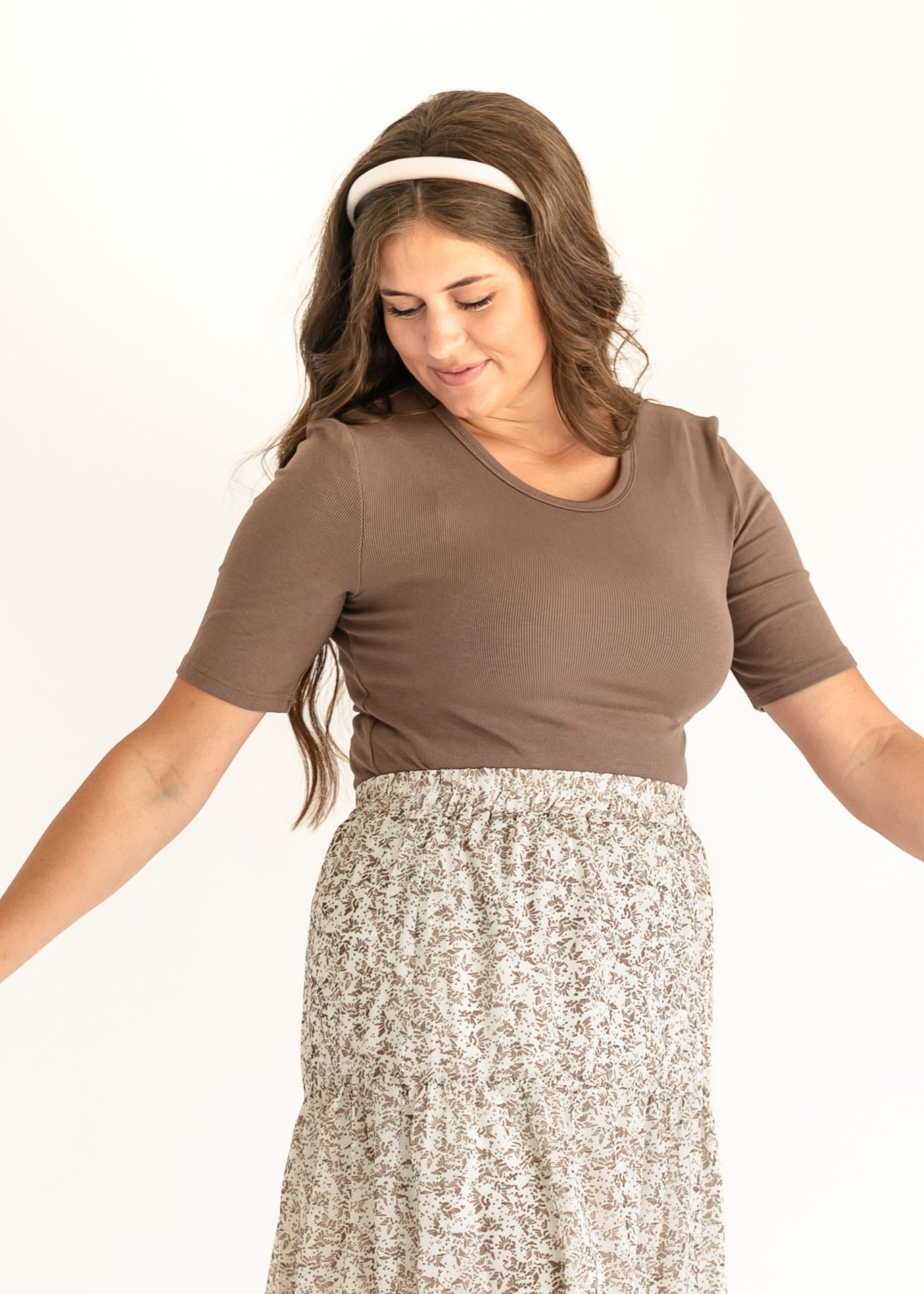 Essential Ribbed Tee FF Tops Brown / XS