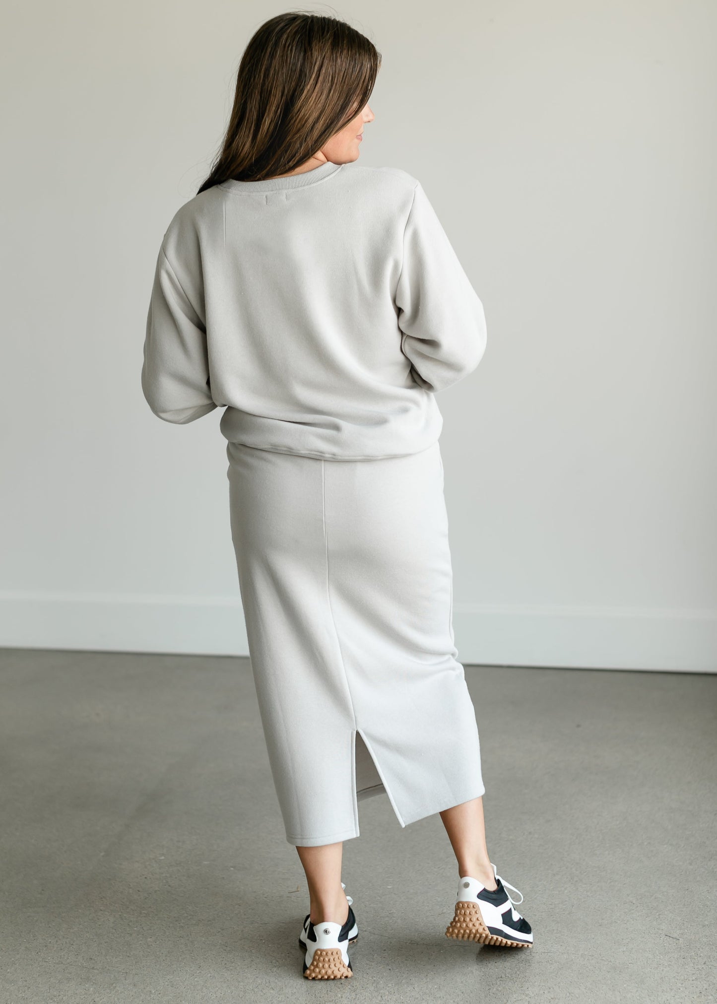 Essential Sweatshirt Set Bottom IC Tops
