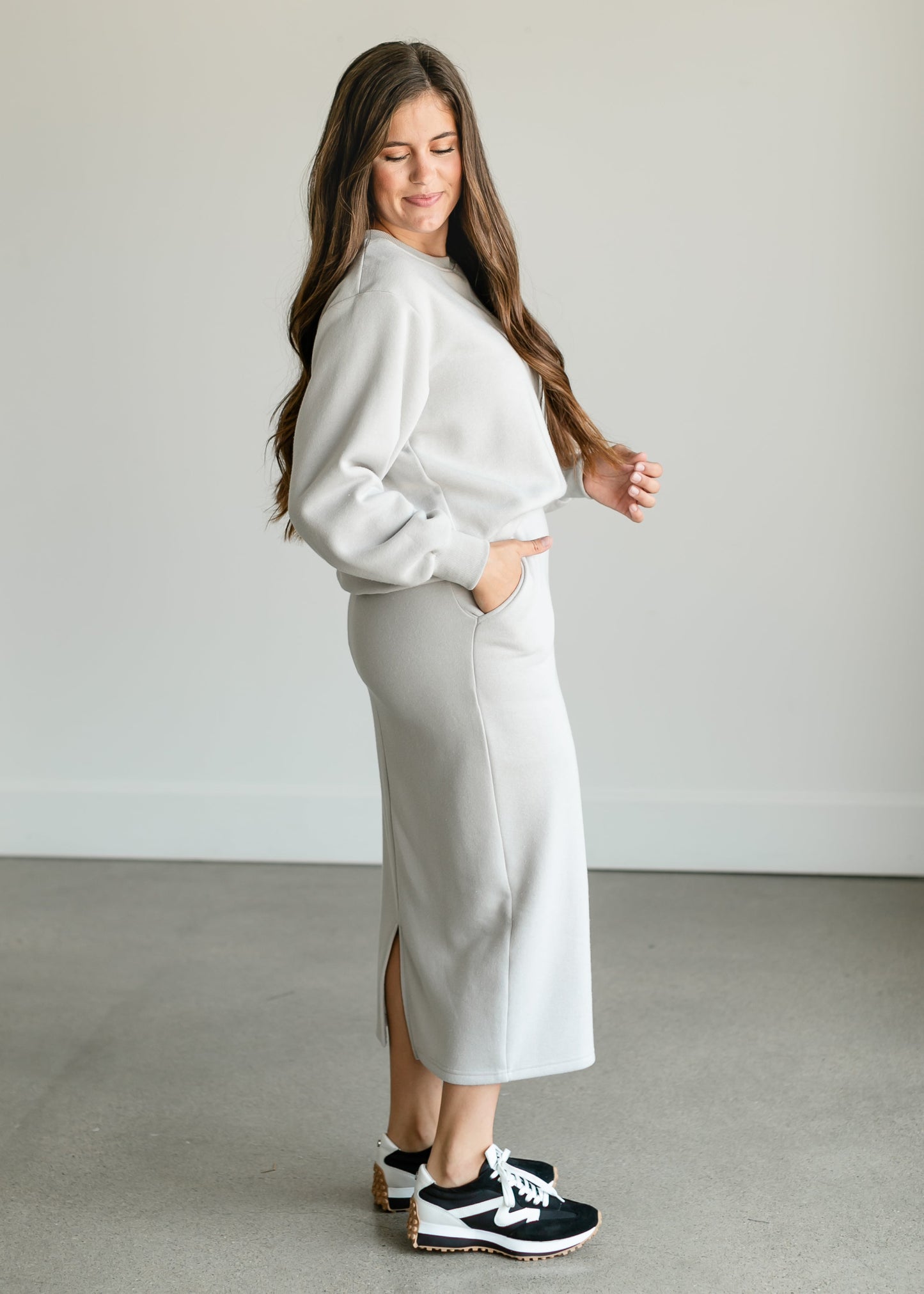 Essential Sweatshirt Set Bottom IC Tops