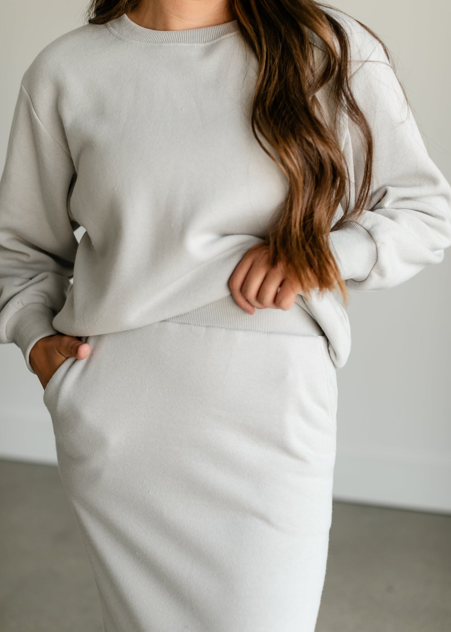 Essential Sweatshirt Set Bottom IC Tops