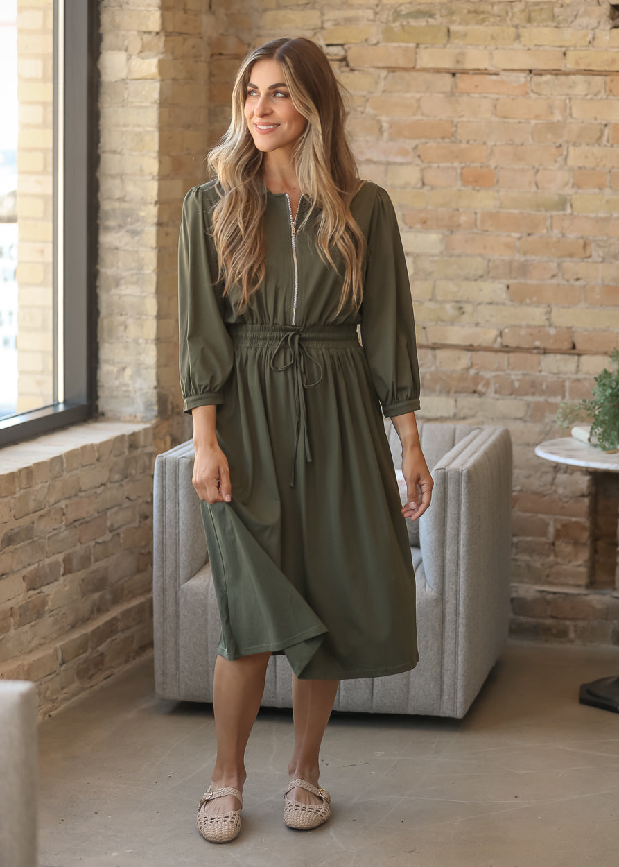 Etta Olive 3/4 Sleeve Zip-up Dress, Medium