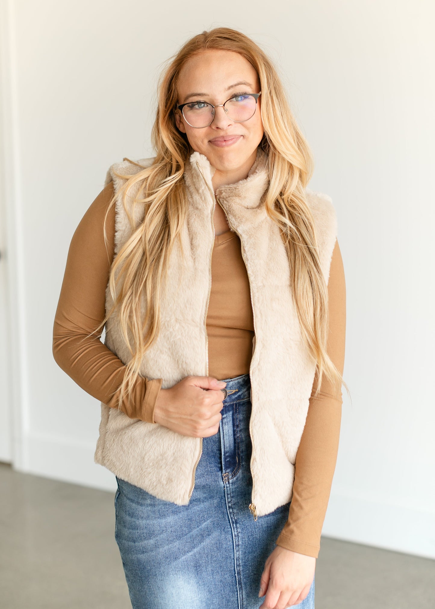 Faux Fur Full Zip Puffer Vest FF Tops