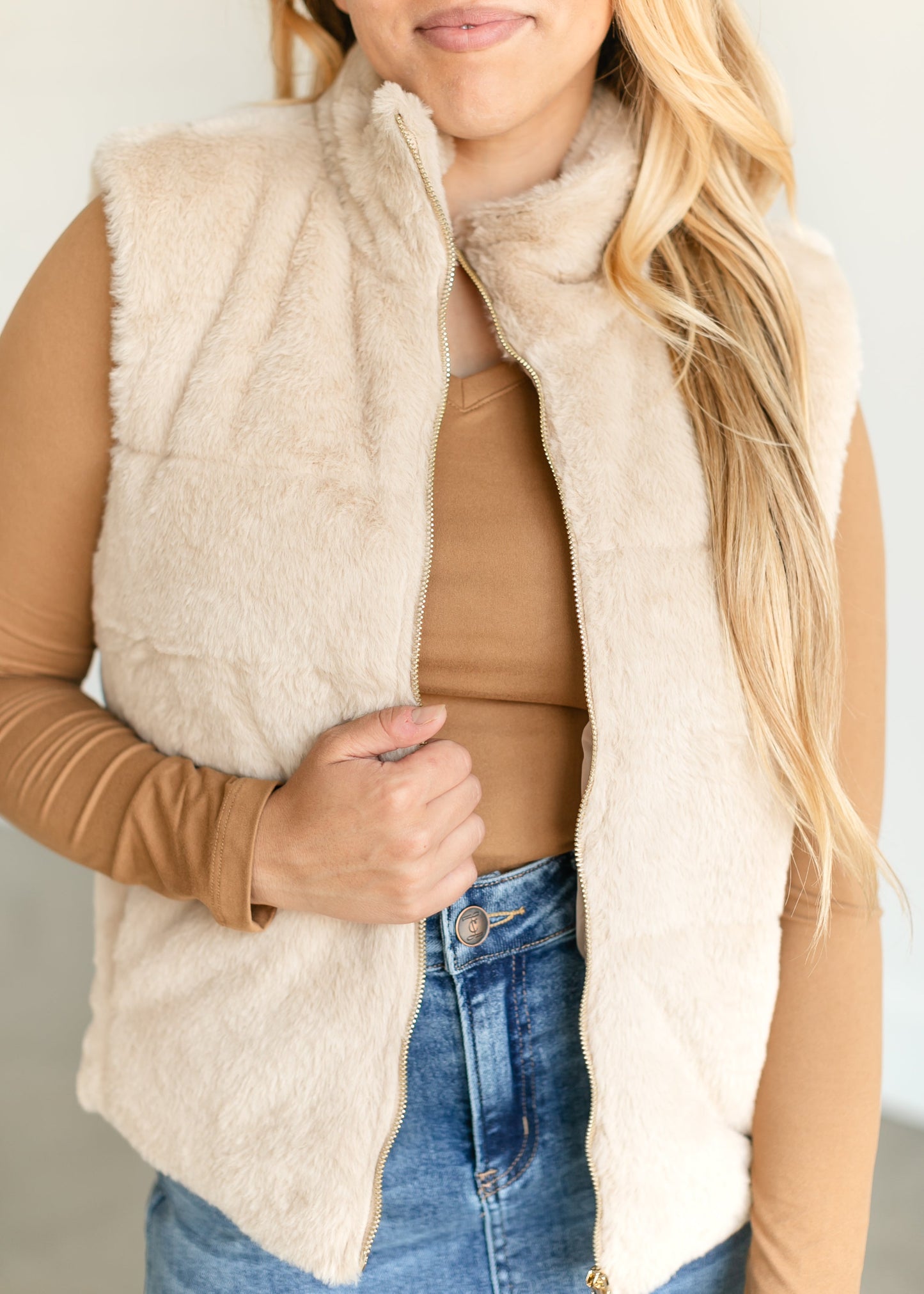 Faux Fur Full Zip Puffer Vest FF Tops