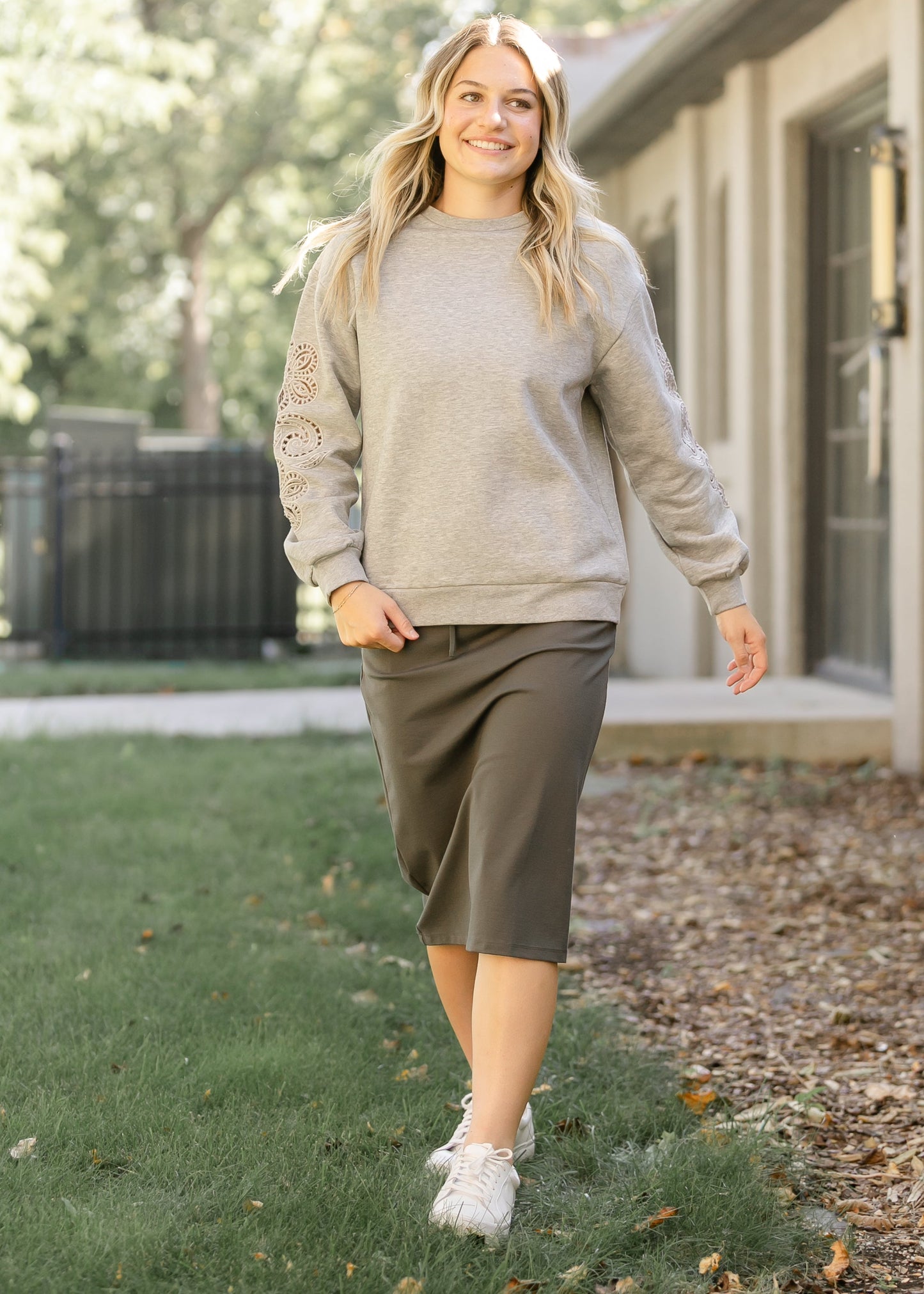 Floral Cutout Sleeve Sweatshirt FF Tops