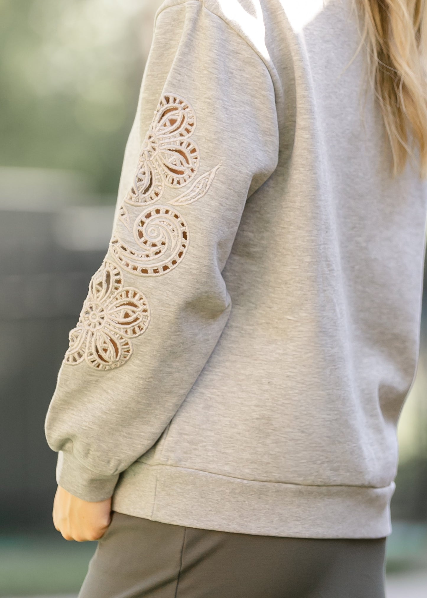 Floral Cutout Sleeve Sweatshirt FF Tops