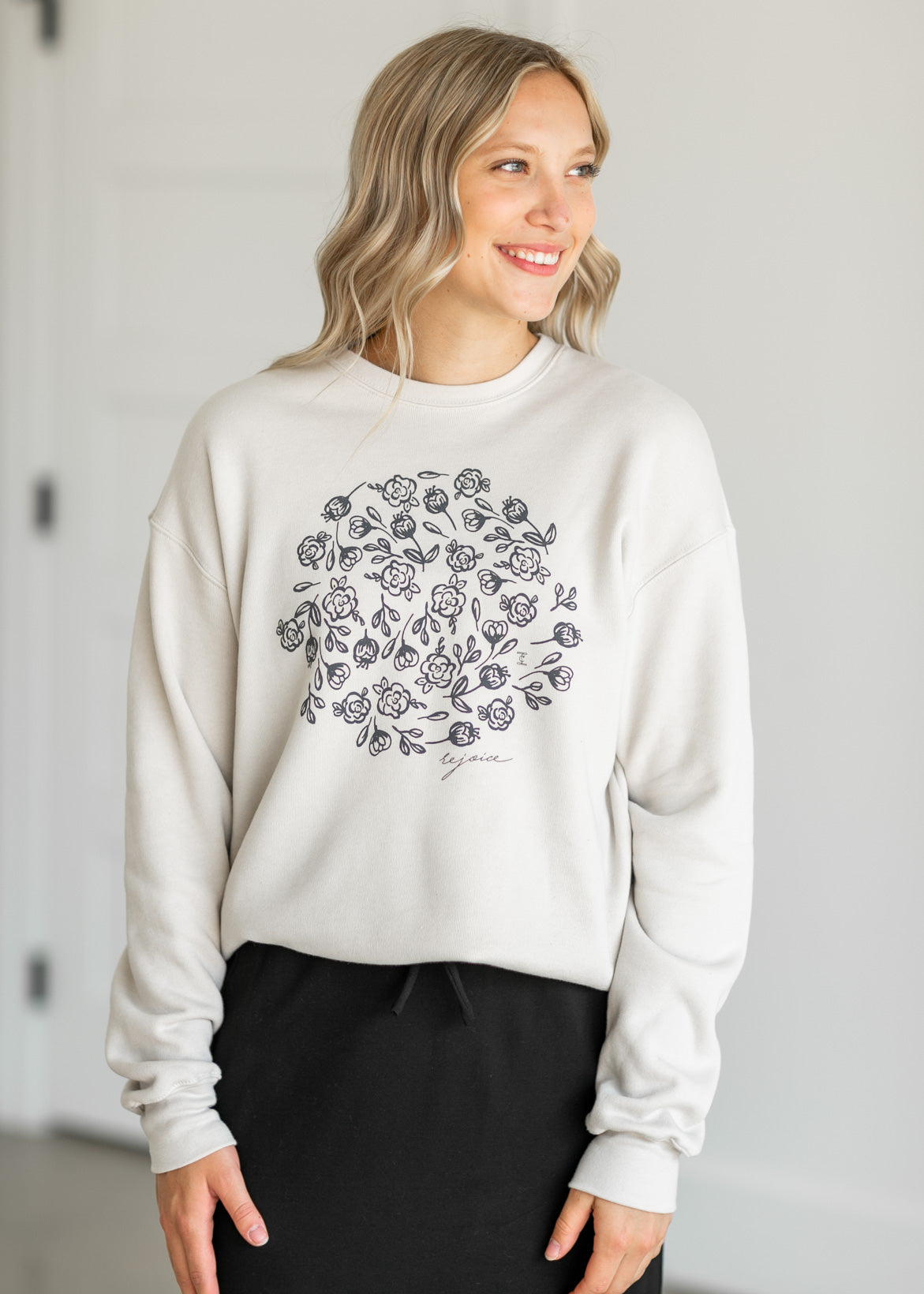 Floral Rejoice Crewneck Sweatshirt Tops