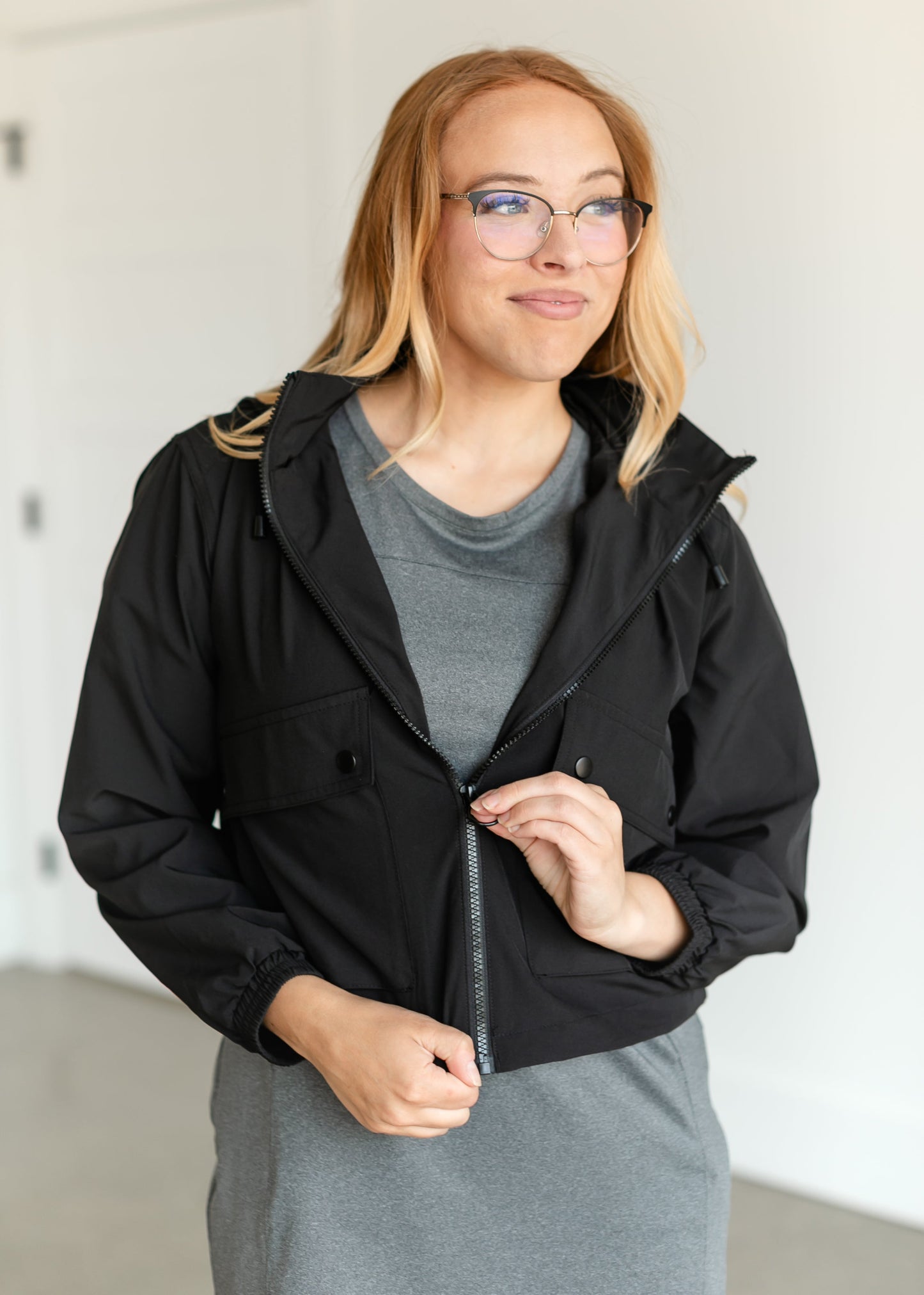 Full Zip Cropped Lightweight Jacket FF Tops