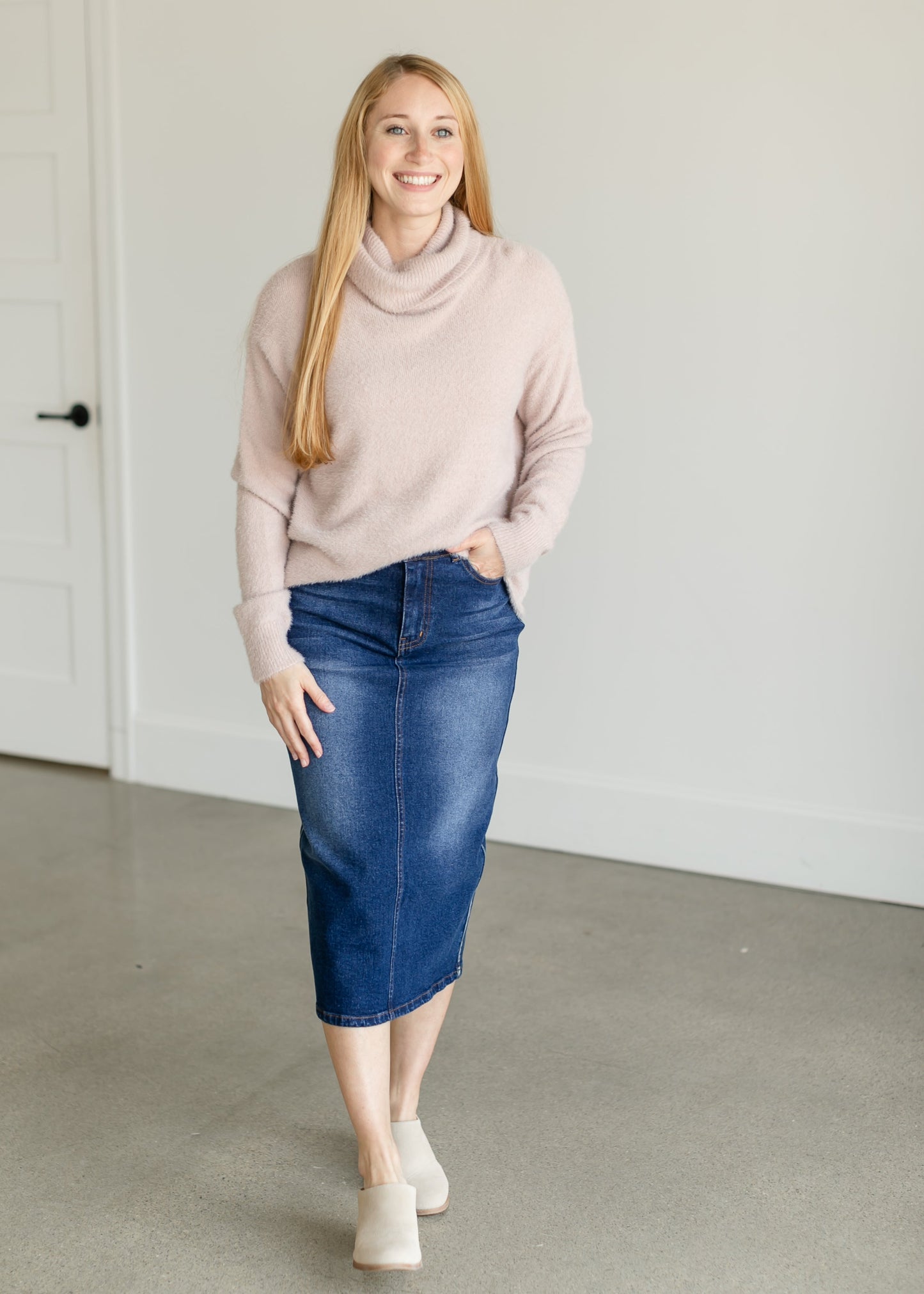 Fuzzy Turtleneck Pullover Sweater FF Tops