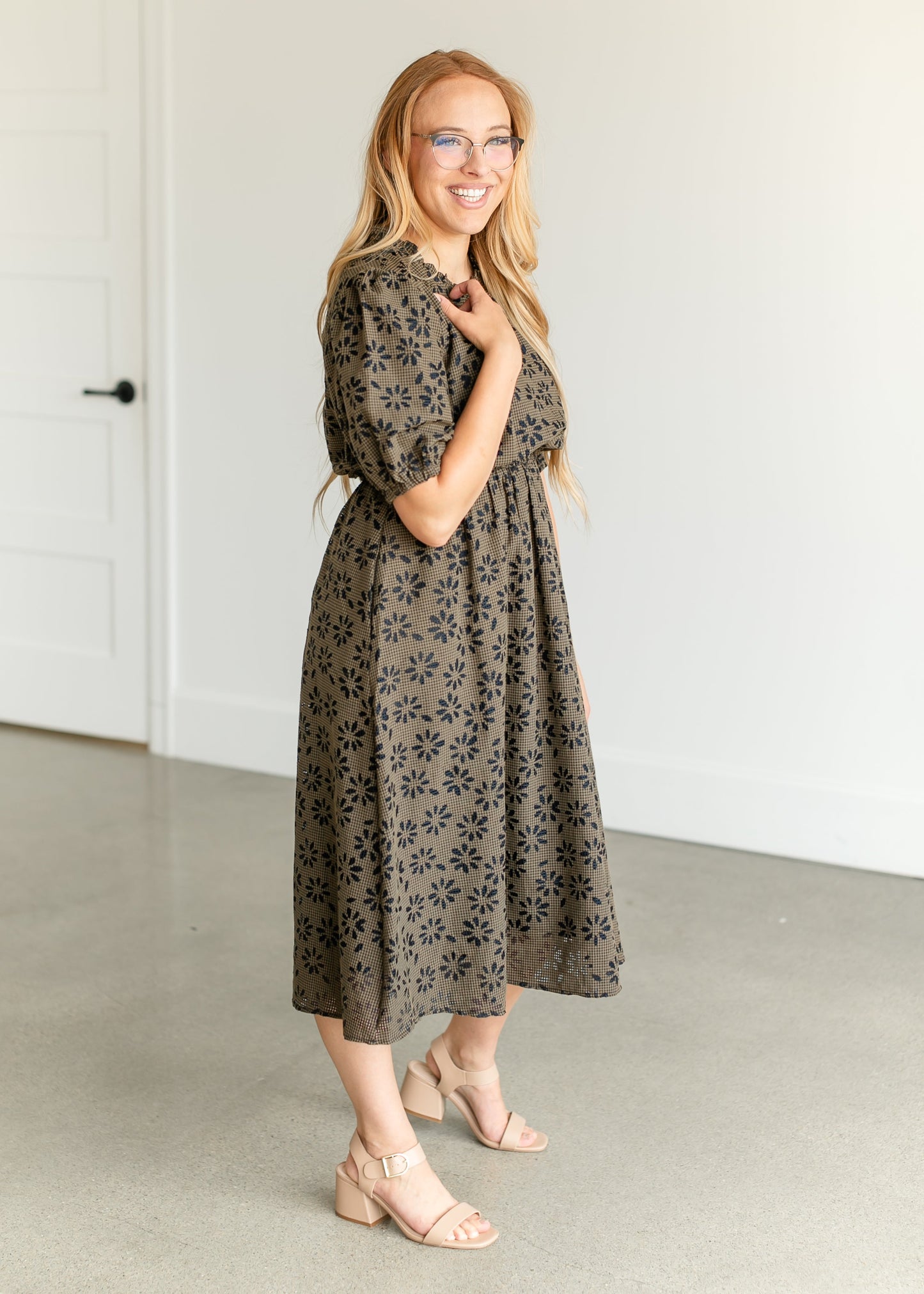 Gingham Floral Cutout Midi Dress FF Dresses