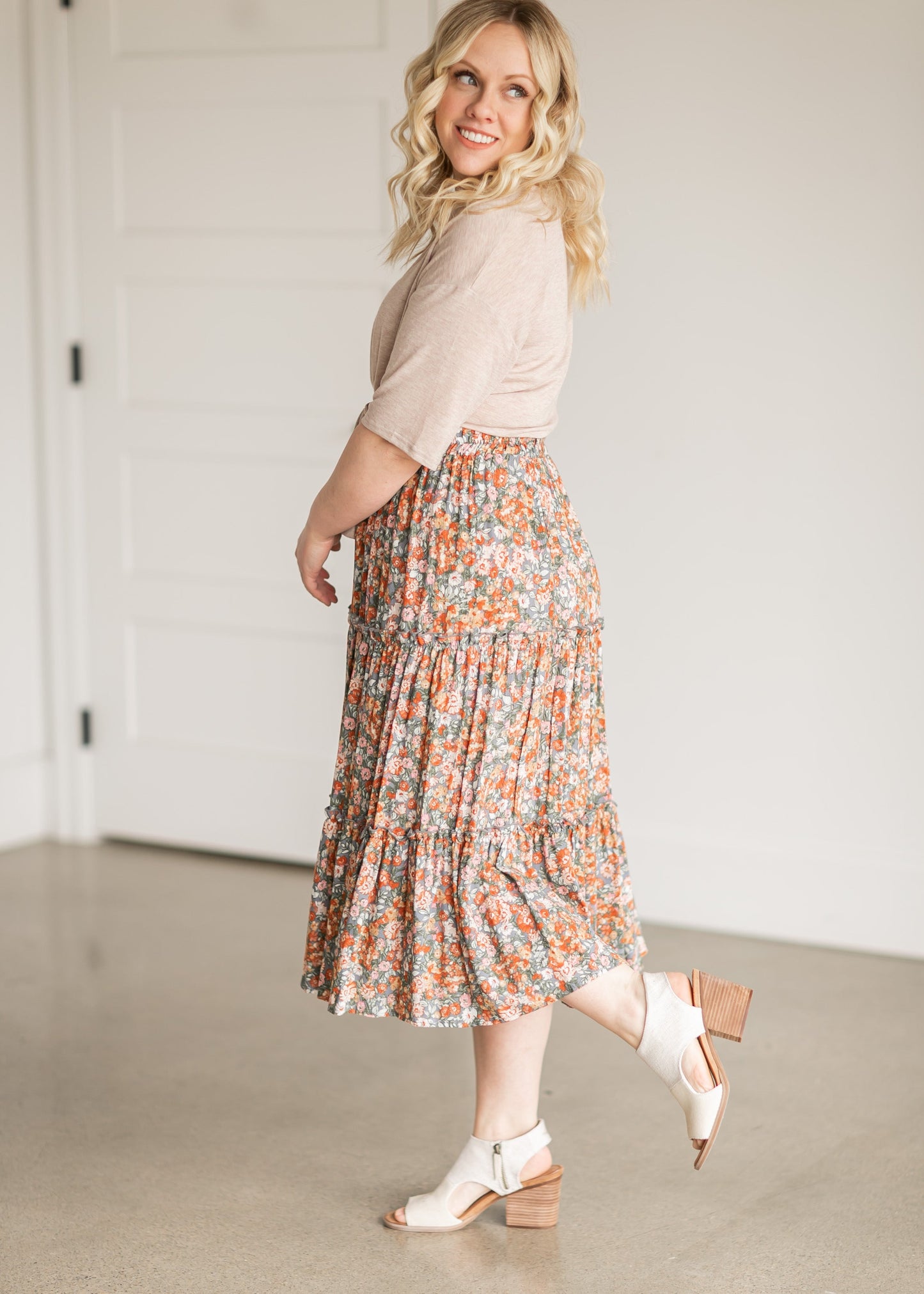 Gray Pull On Floral Tiered Midi Skirt IC Skirts
