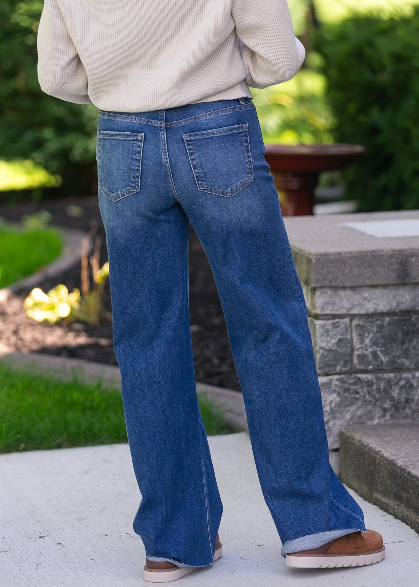 High Rise Clean Cut Raw Hem Wide Jeans FF Pants