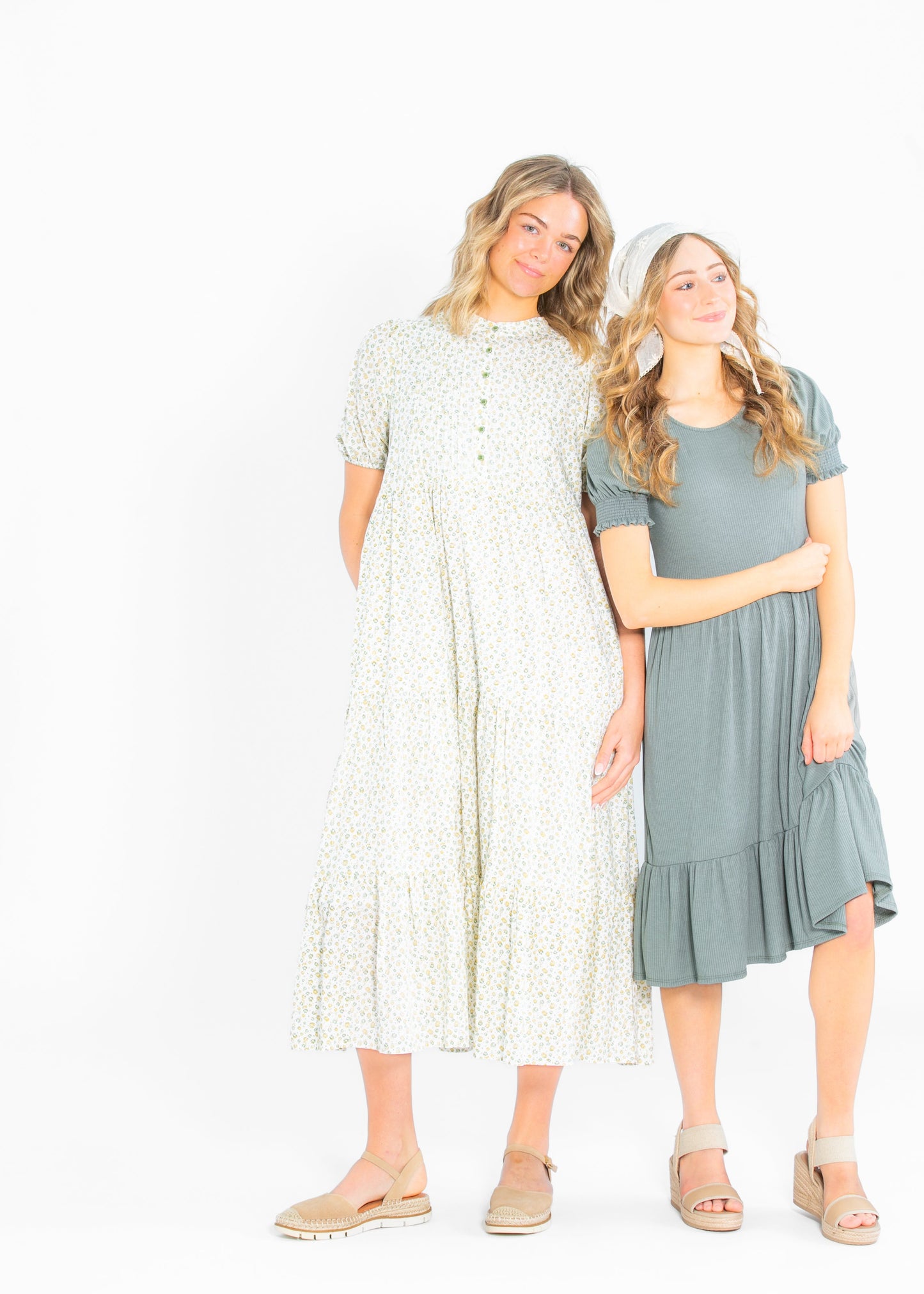 Jess Smocked Short Sleeve Midi Dress IC Dresses