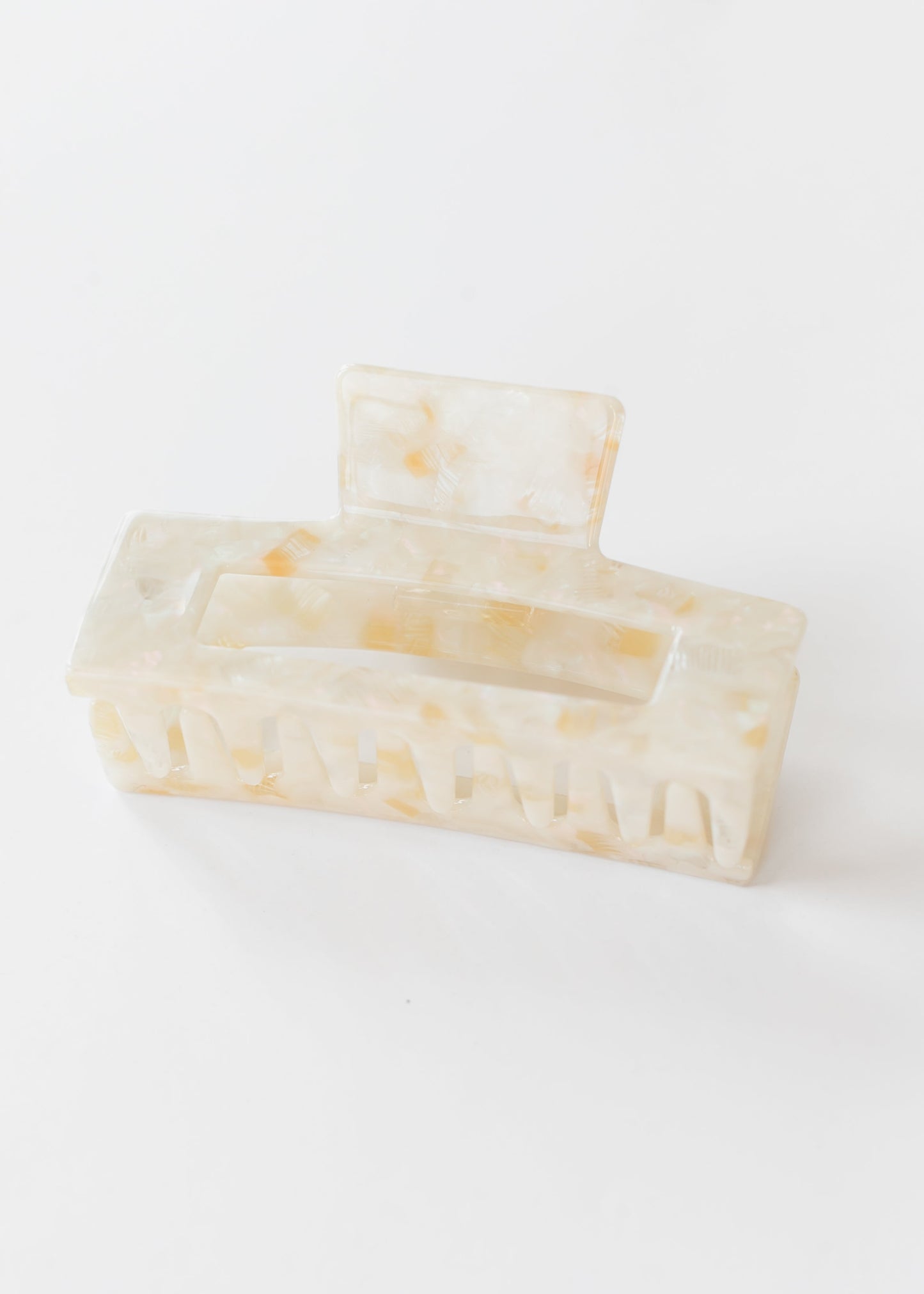 Justine Medium Claw Clip Accessories