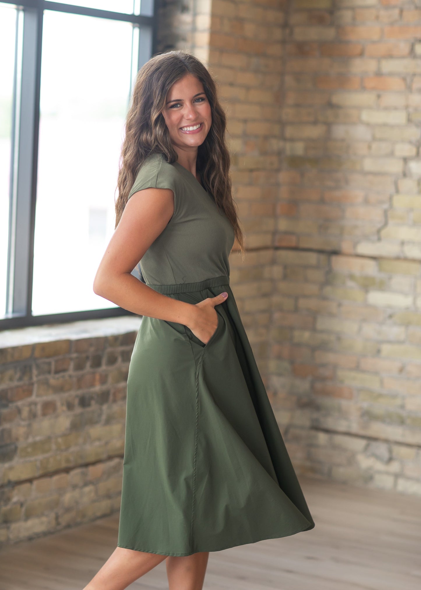 Kate Cap Sleeve Midi Dress IC Dresses