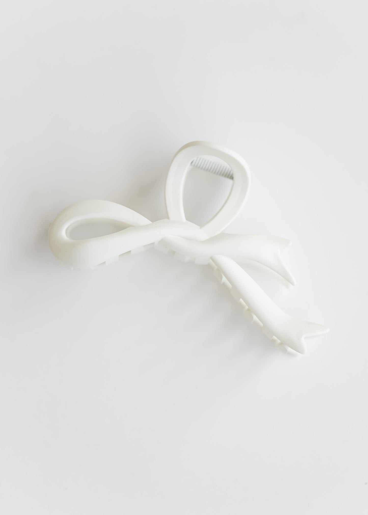 Large Bow Matte Hair Clip Accessories Ivory