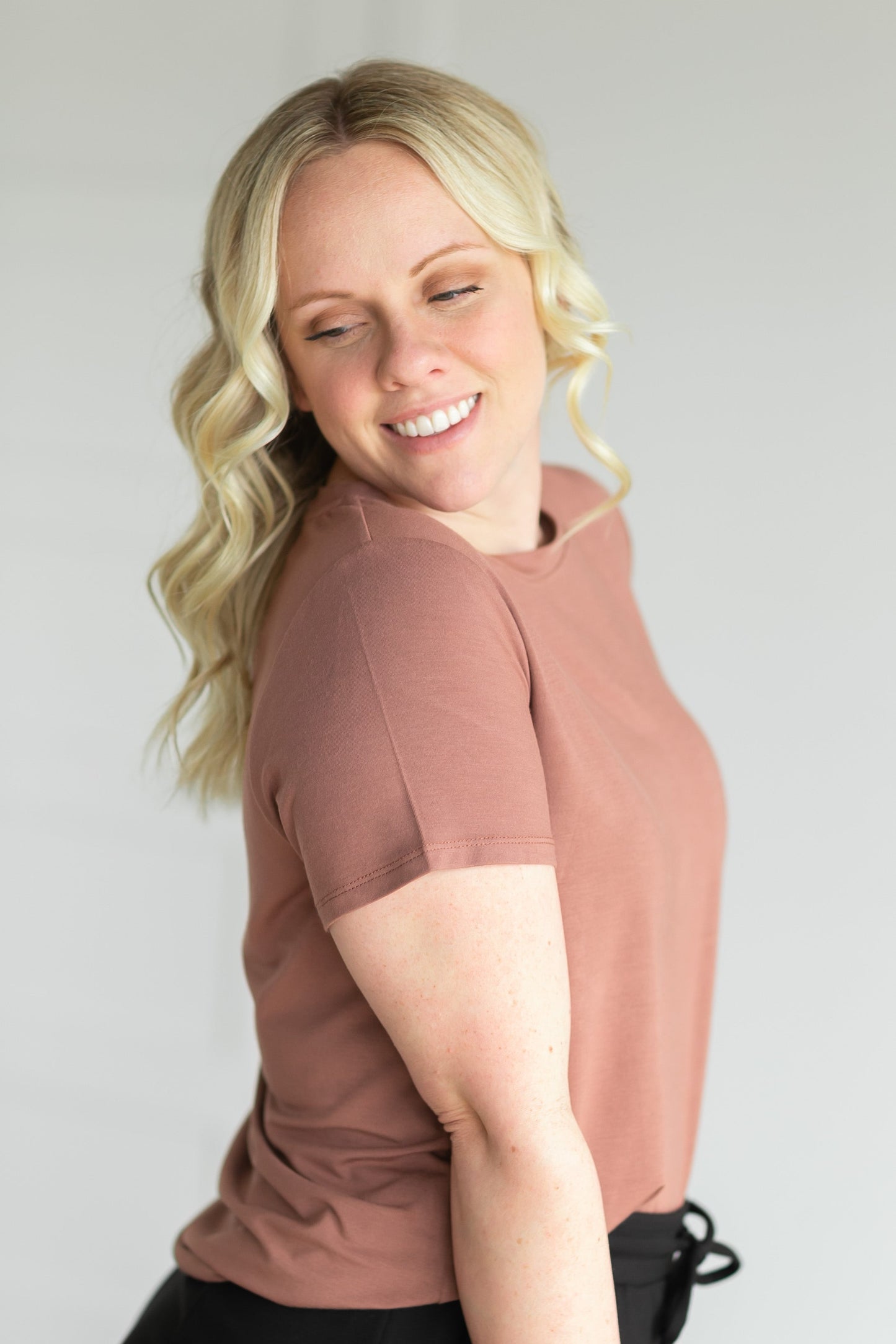 Laura Tencel Short Sleeve T-shirt Tops