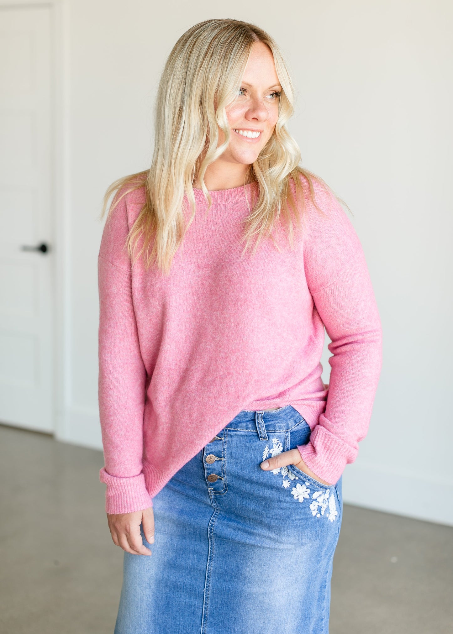 Lightweight Crewneck Pullover Sweater FF Tops
