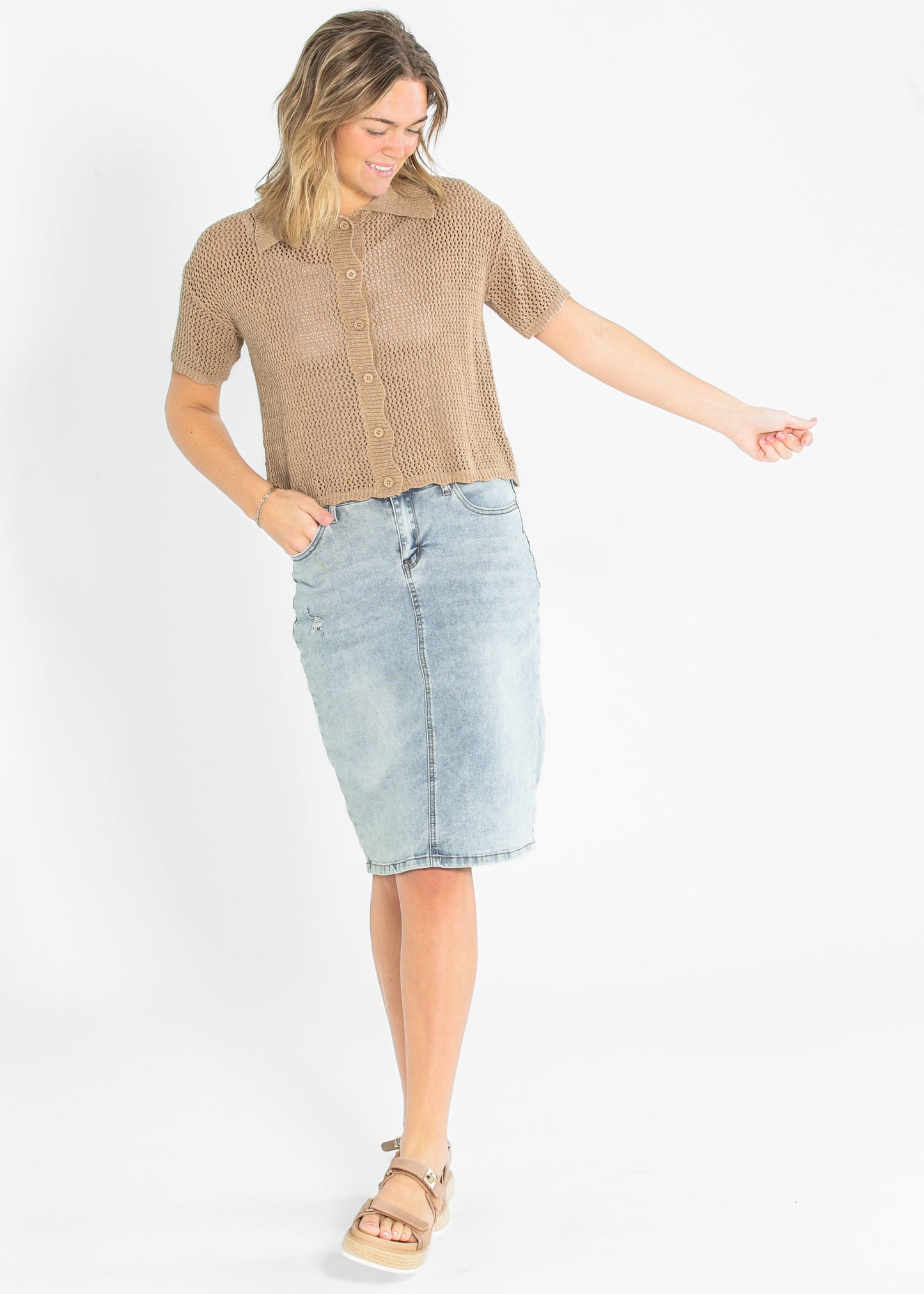 Lightweight Knit Collared Short Sleeve Top FF Tops