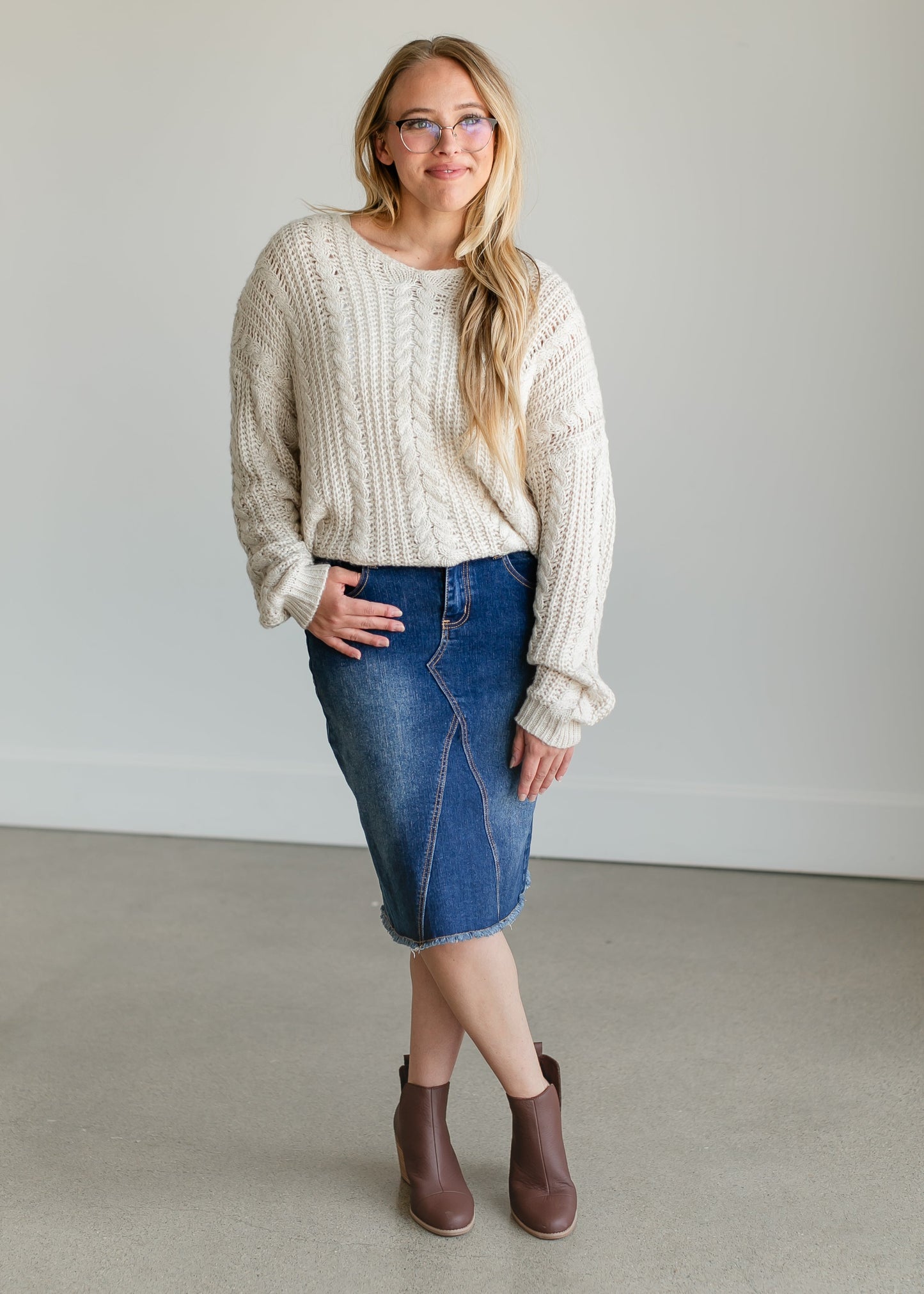 Loose Knit V-neck Sweater FF Tops