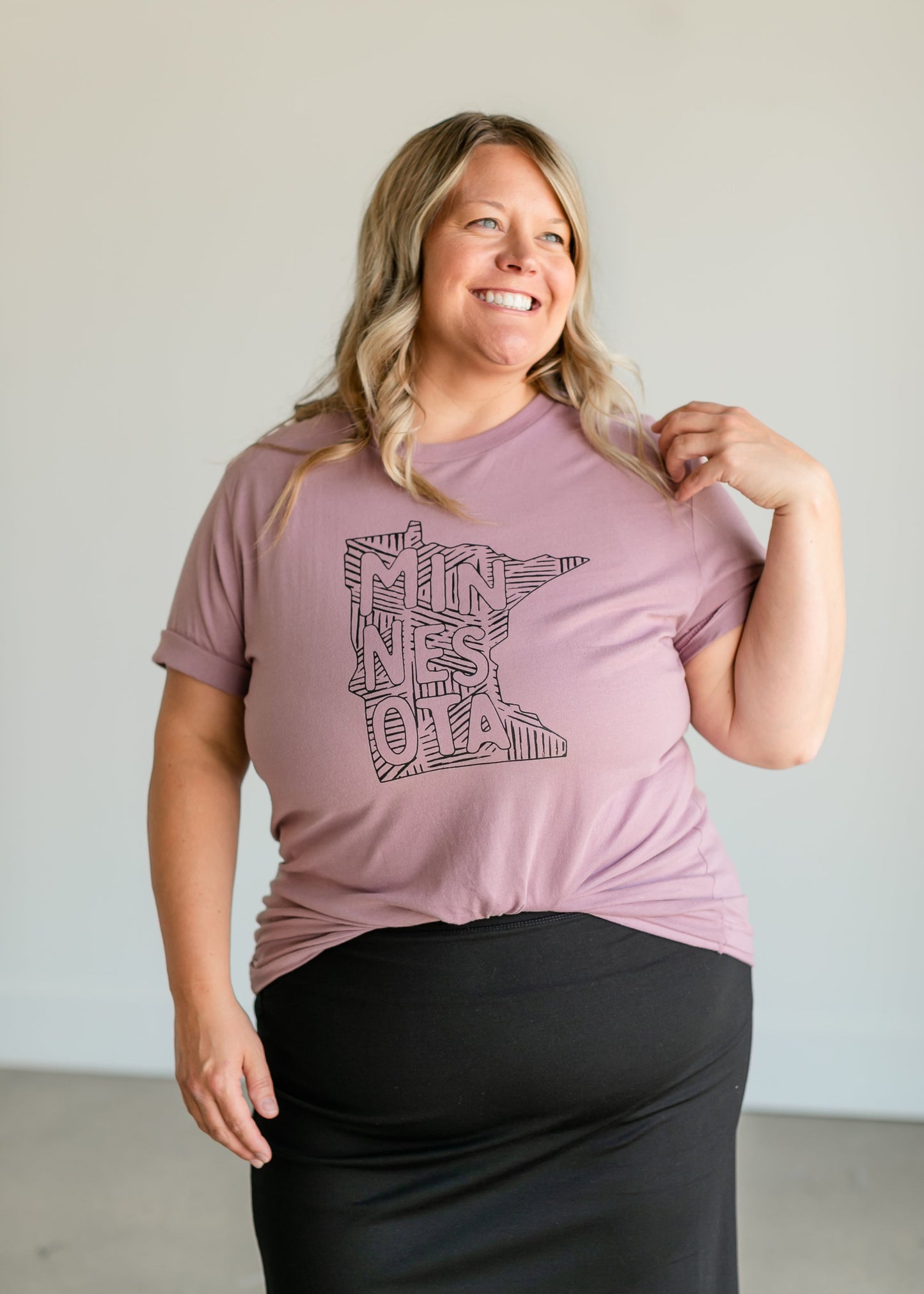 Minnesota Graphic Short Sleeve T-Shirt Tops
