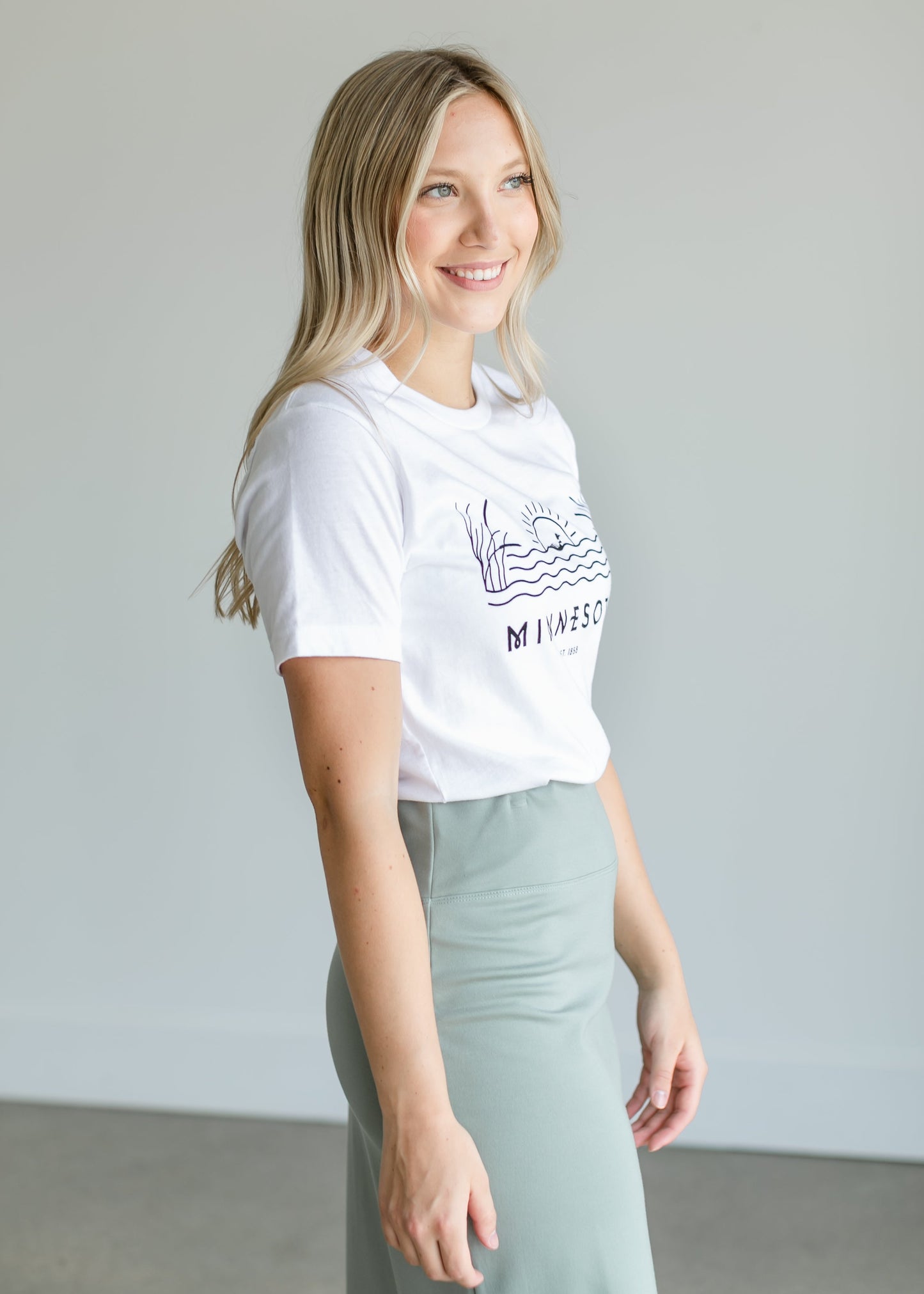 Minnesota Loon Short Sleeve T-shirt Tops