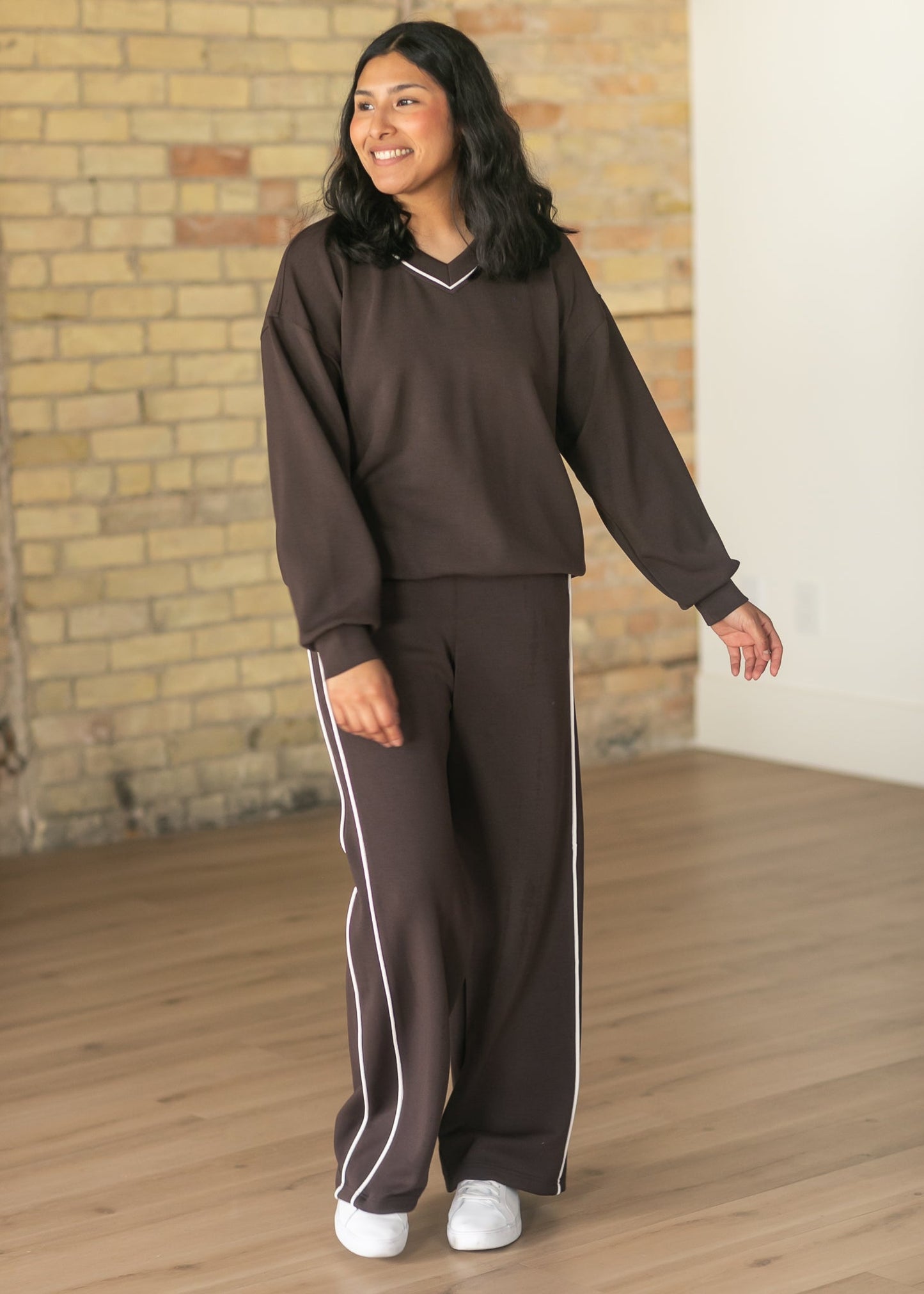 Modal Scuba V-neck Top FF Tops