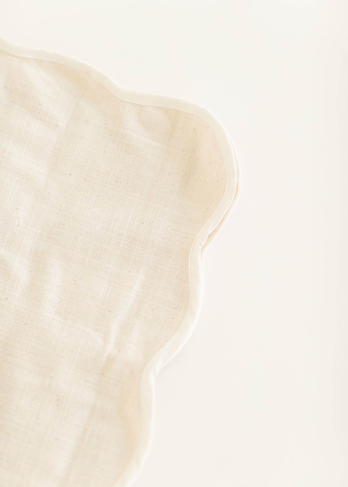 Natural Florence Table Runner FF Home + Lifestyle