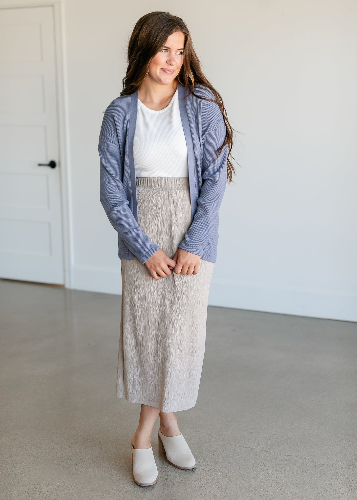 Novi Crinkle Pull On Midi Skirt FF Skirts